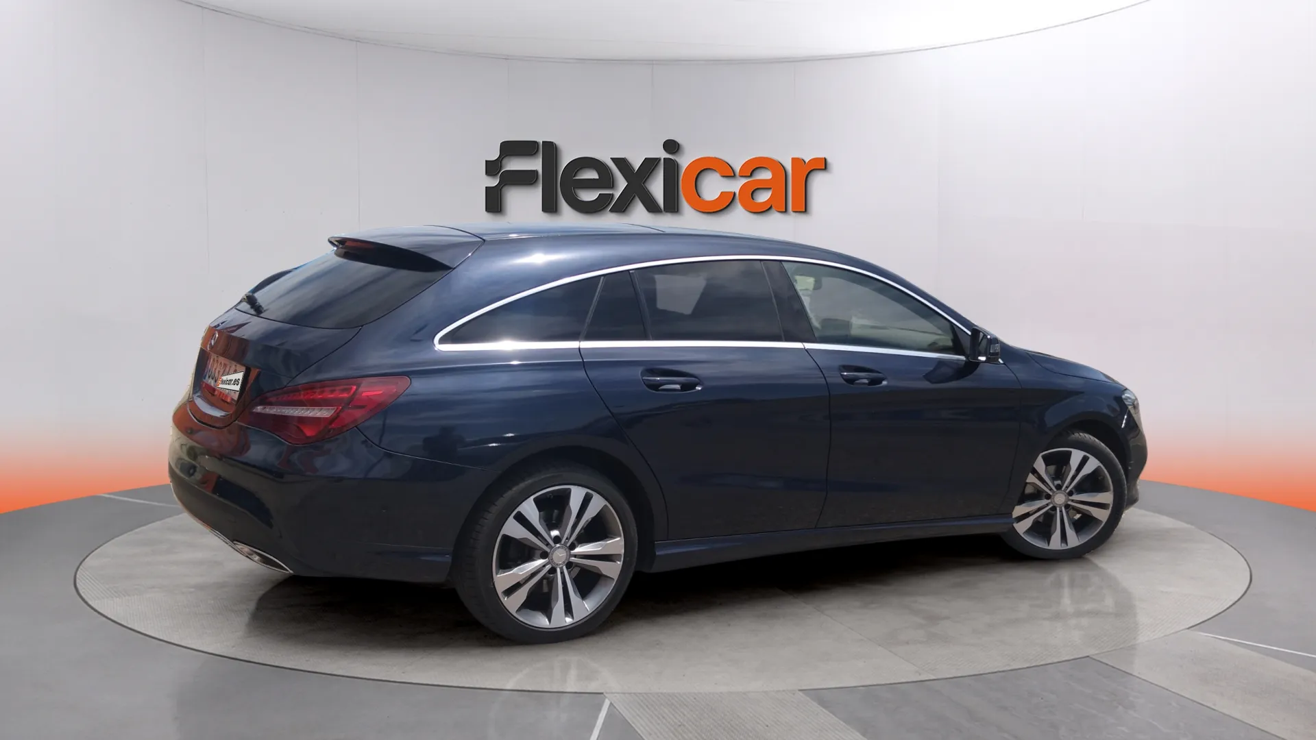 Mercedes-Benz CLA 200 d Shooting Brake - foto 7
