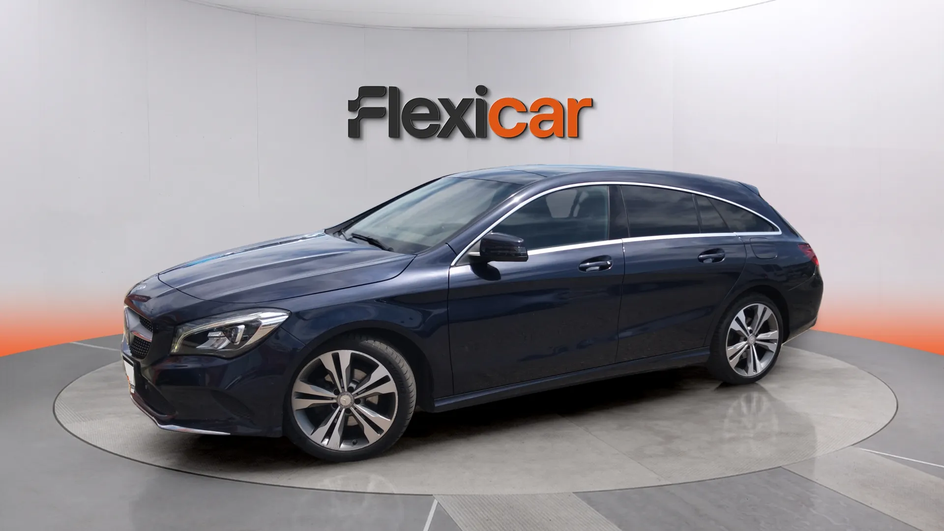 Mercedes-Benz CLA 200 d Shooting Brake - foto 3