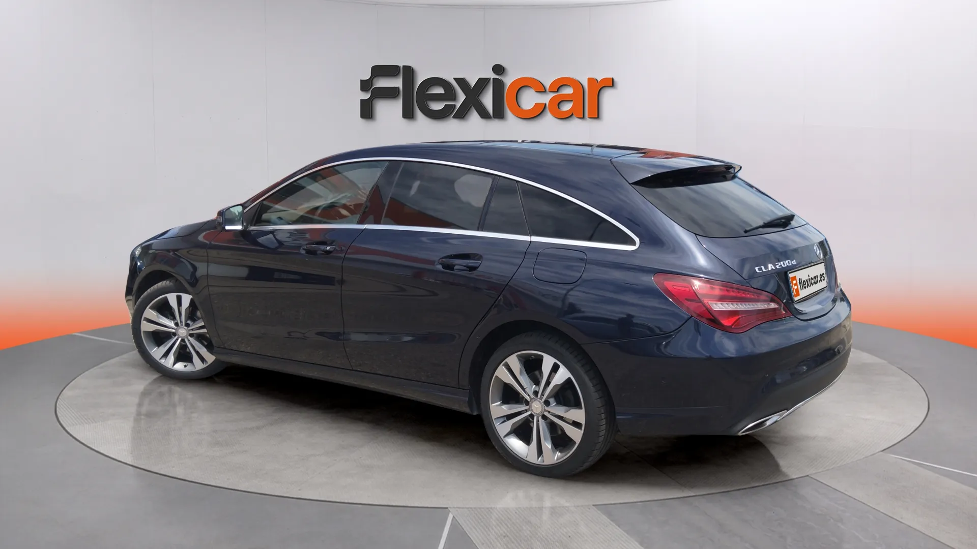 Mercedes-Benz CLA 200 d Shooting Brake - foto 5
