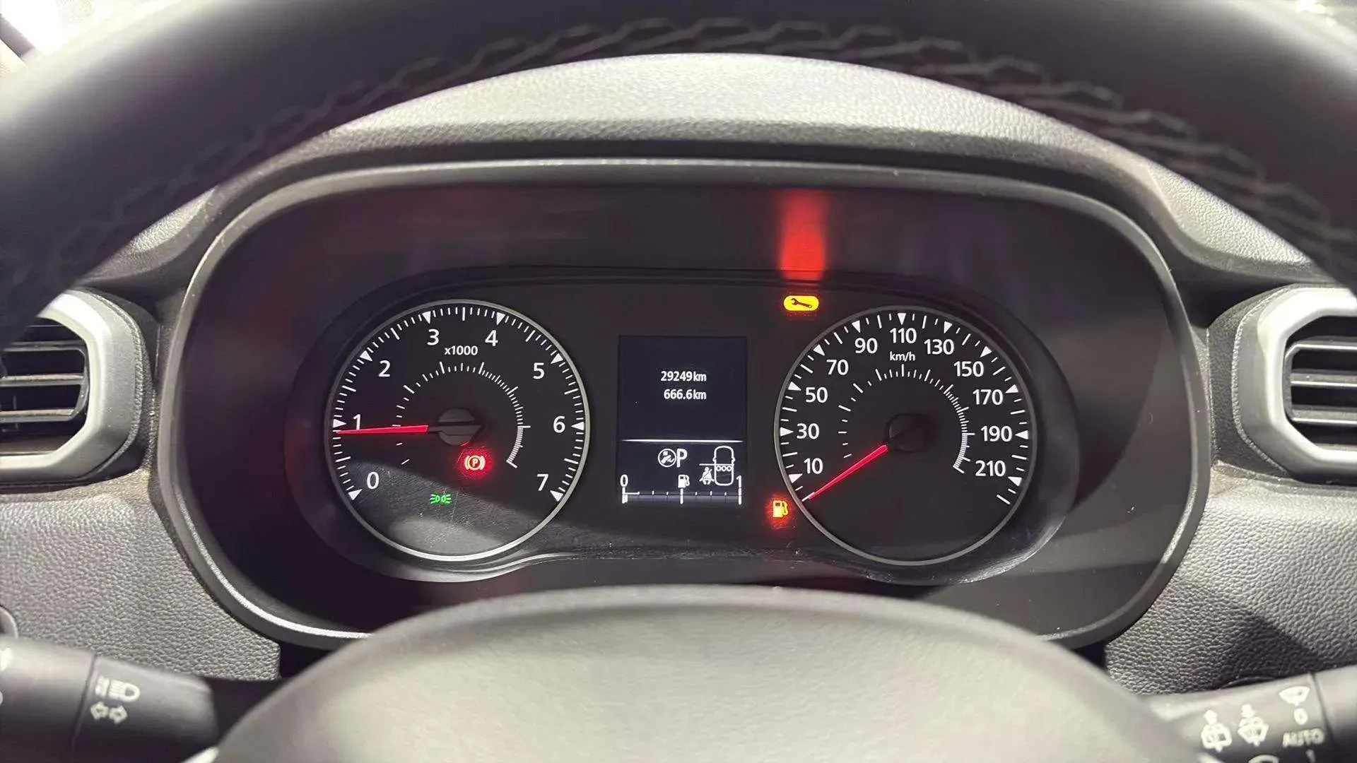 Dacia Duster Expression TCe 4x2 - foto 10