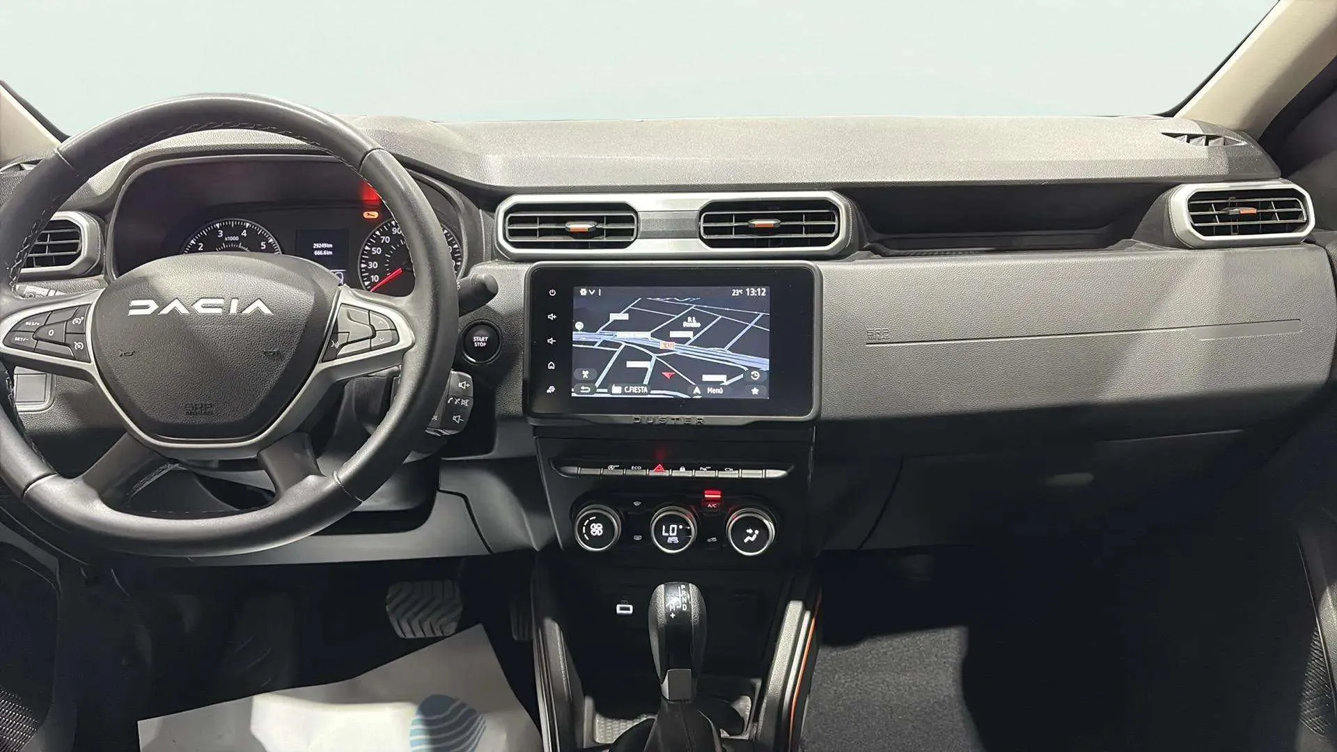 Dacia Duster Expression TCe 4x2 - foto 8