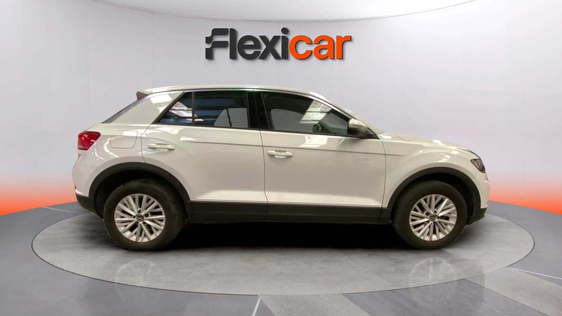 Volkswagen T-Roc Advance 2.0 TDI - foto 7