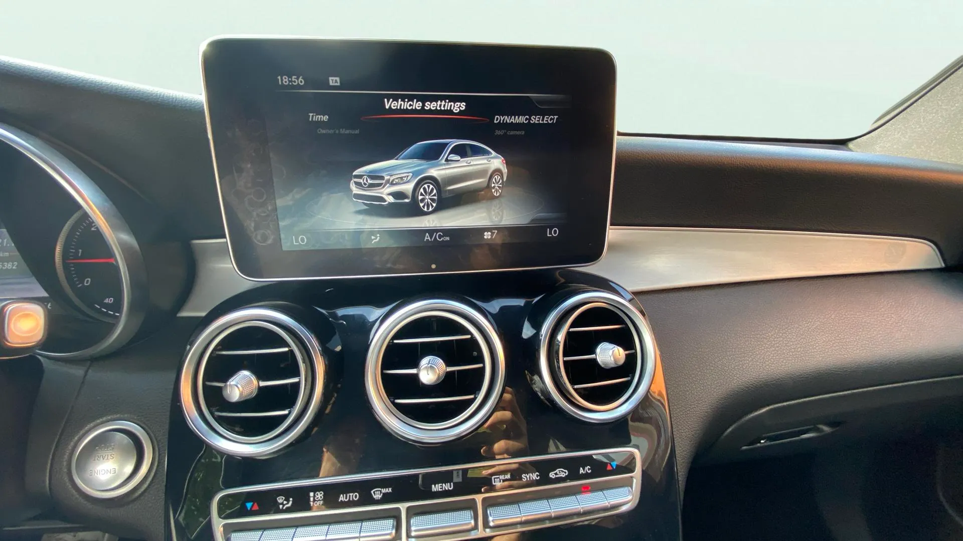 Mercedes-Benz GLC 220 d 4MATIC - foto 23