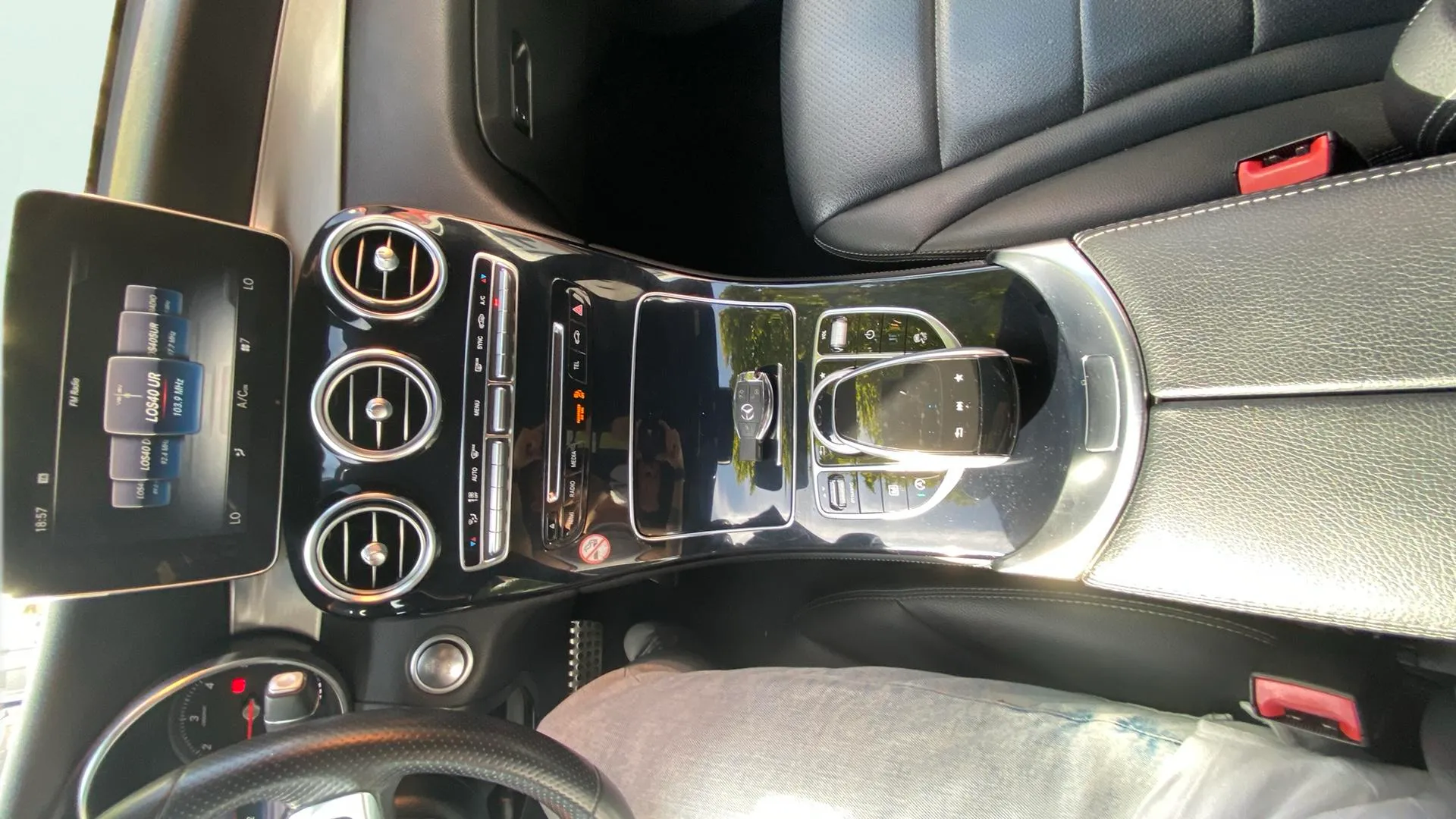 Mercedes-Benz GLC 220 d 4MATIC - foto 24