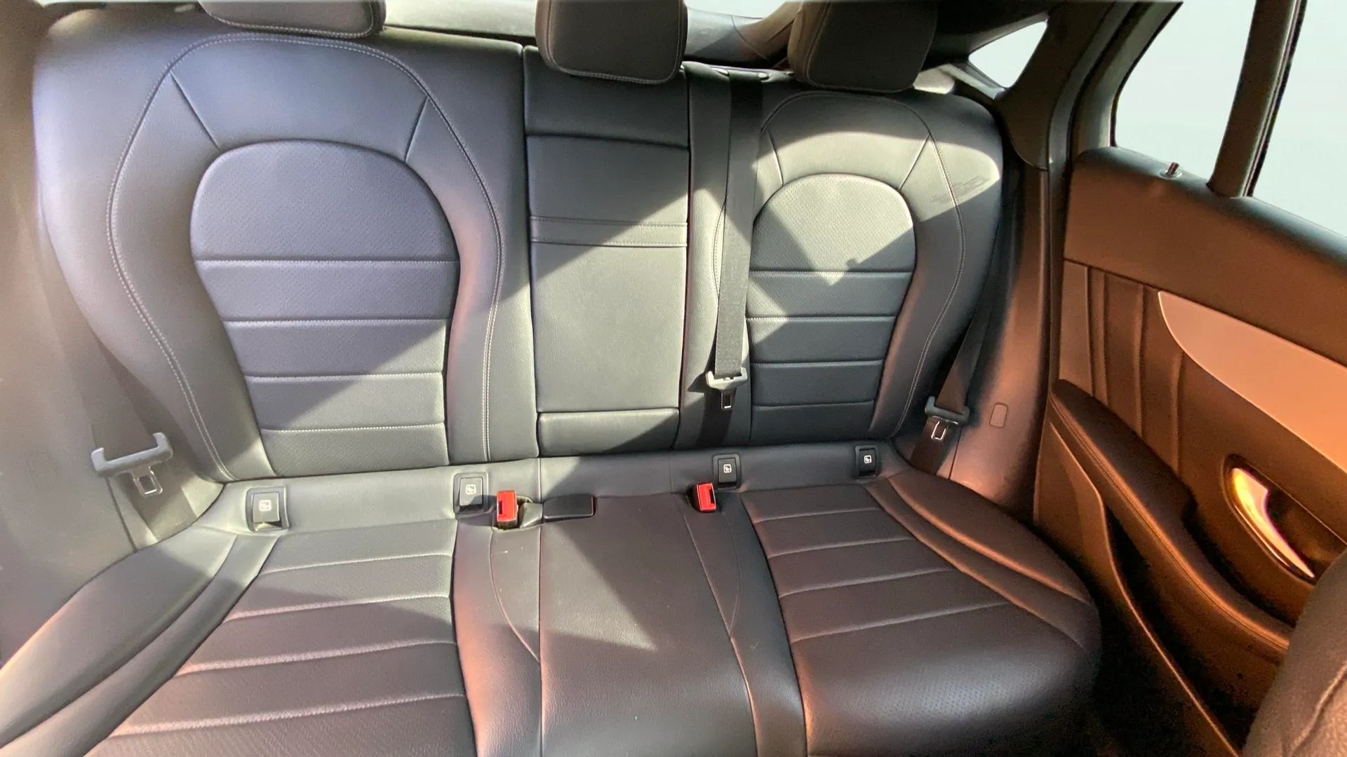 Mercedes-Benz GLC 220 d 4MATIC - foto 14