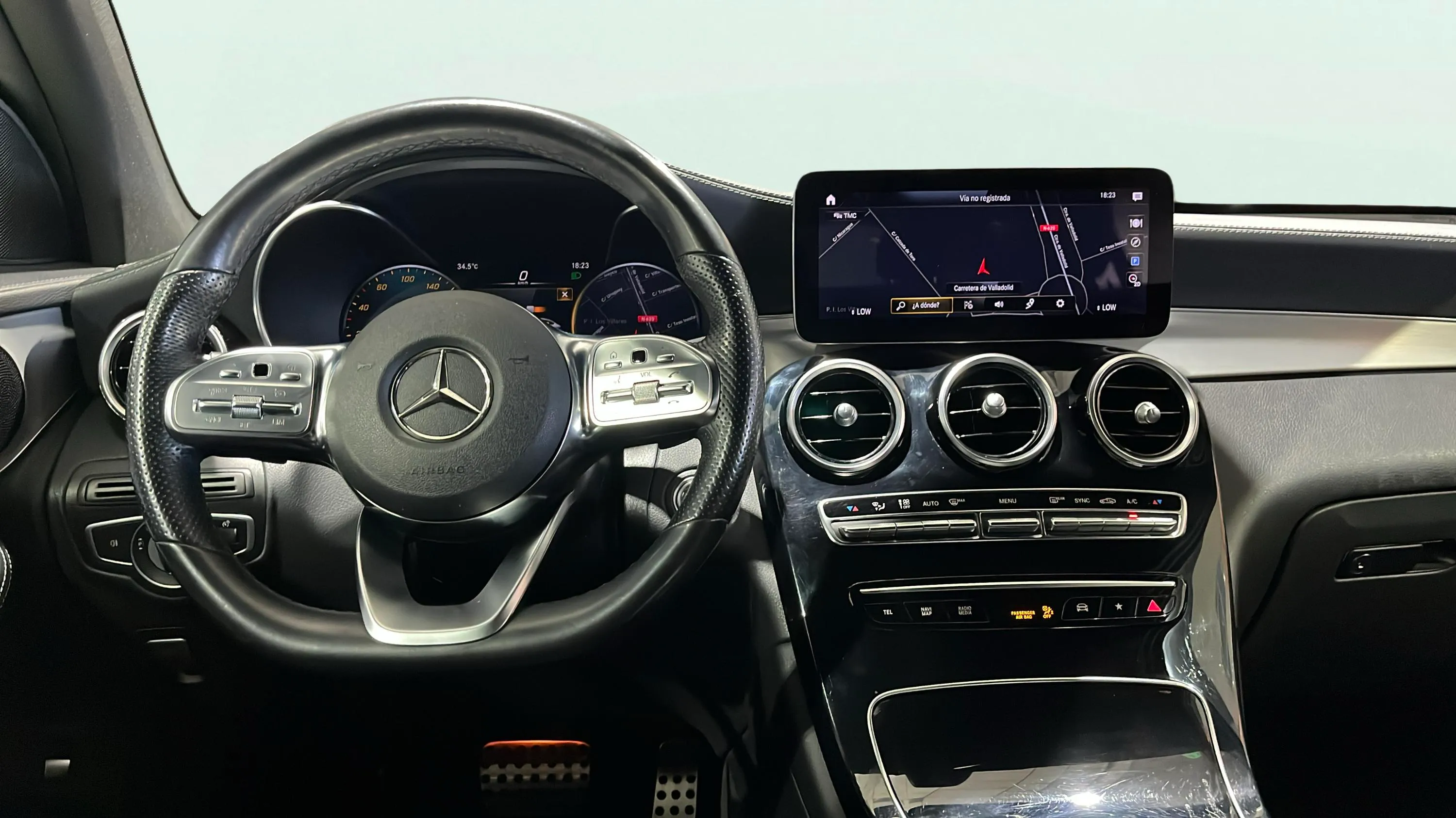 Mercedes-Benz GLC 300 d 4MATIC - foto 26