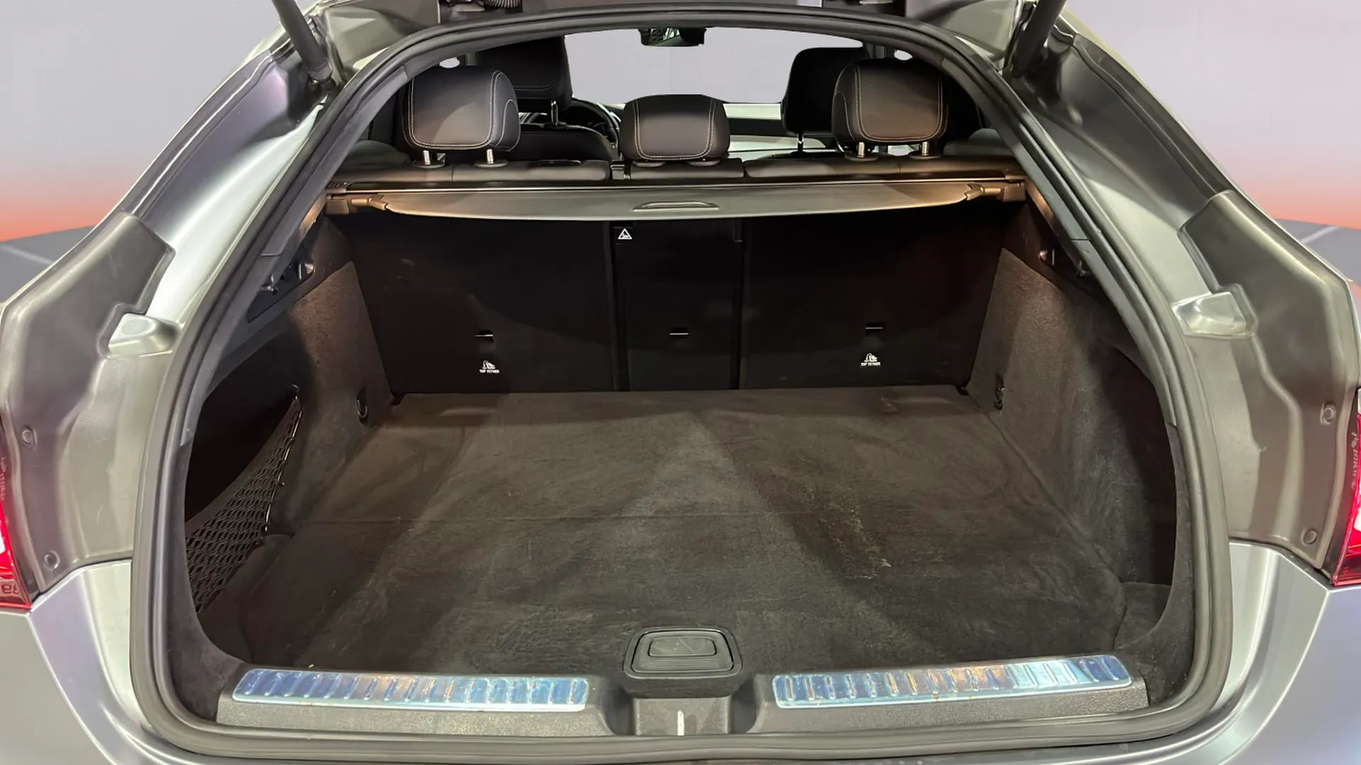 Mercedes-Benz GLC 300 d 4MATIC - foto 9