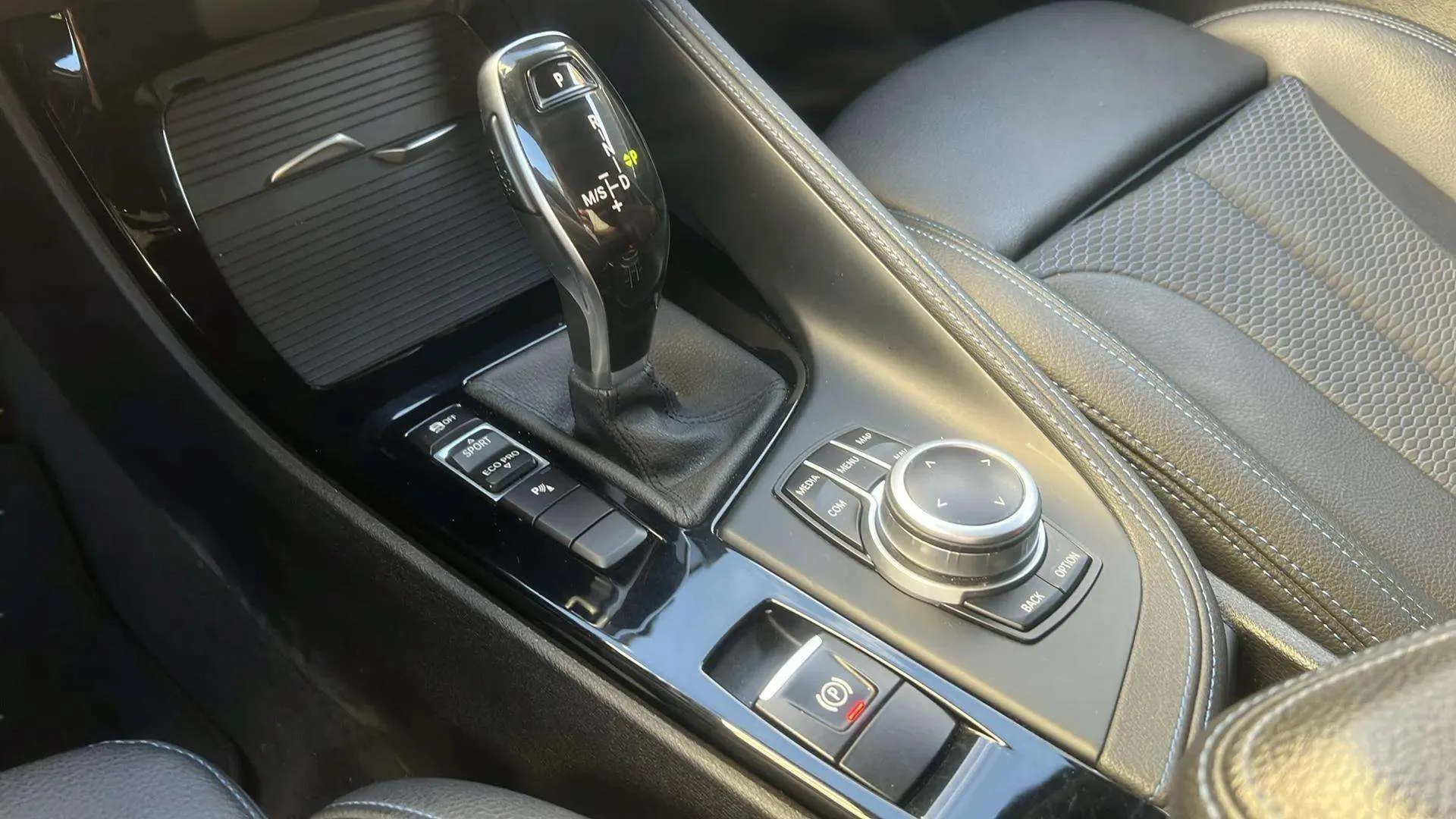 BMW X2 sDrive18d - foto 20
