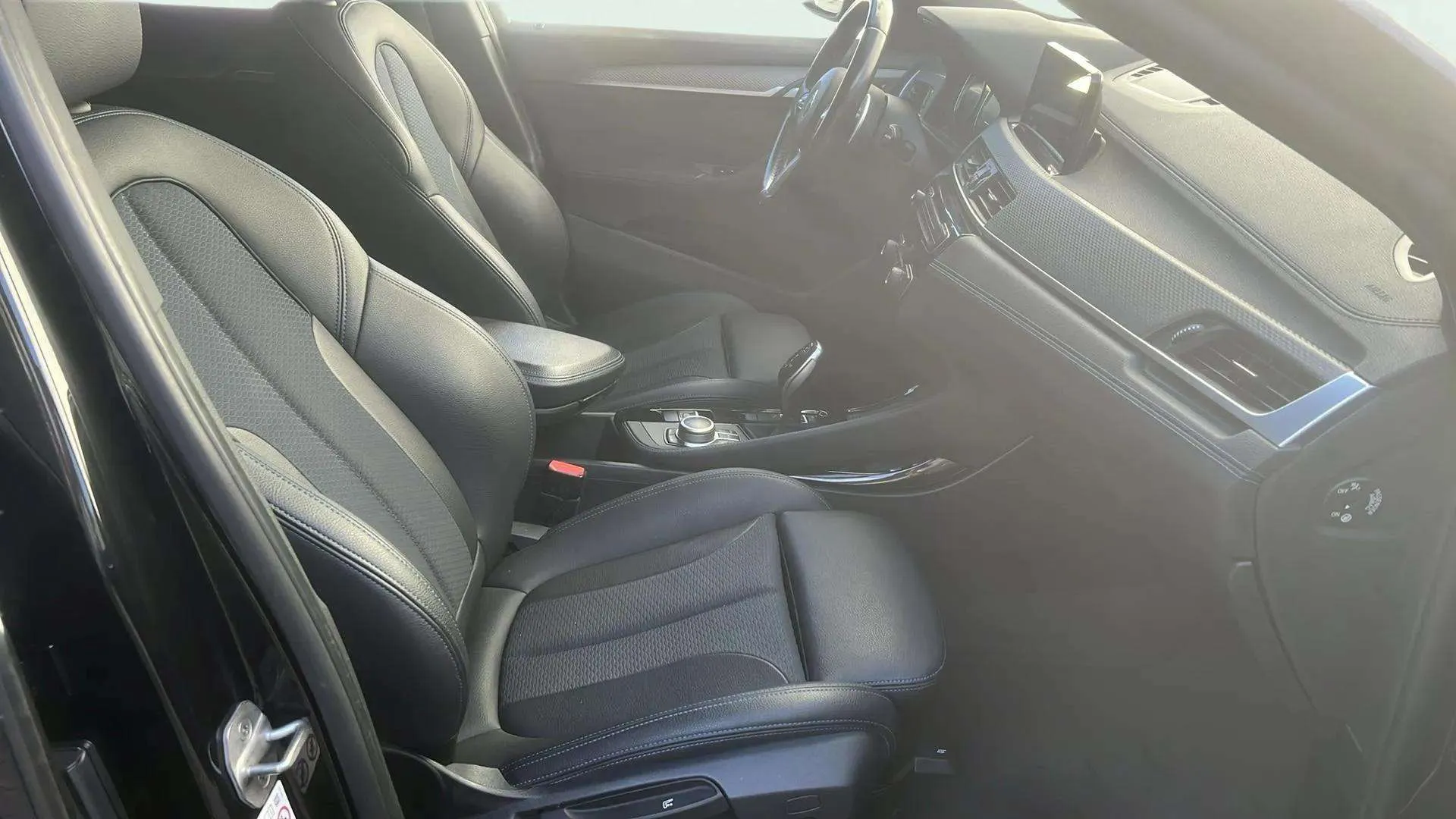 BMW X2 sDrive18d - foto 25