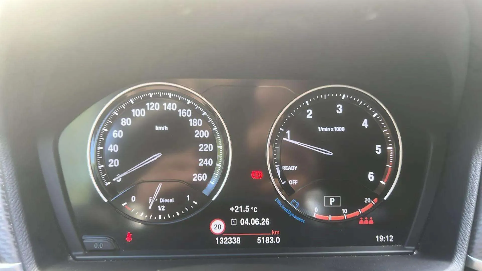 BMW X2 sDrive18d - foto 12
