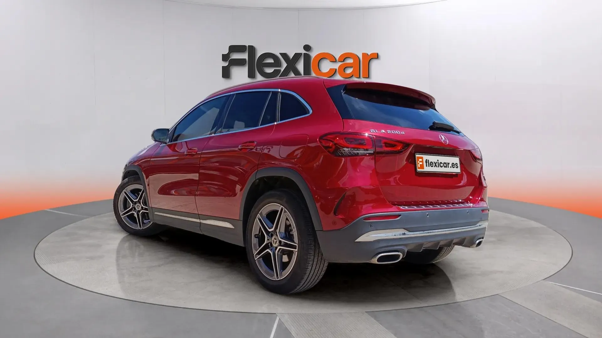 Mercedes-Benz GLA 200 D - foto 6