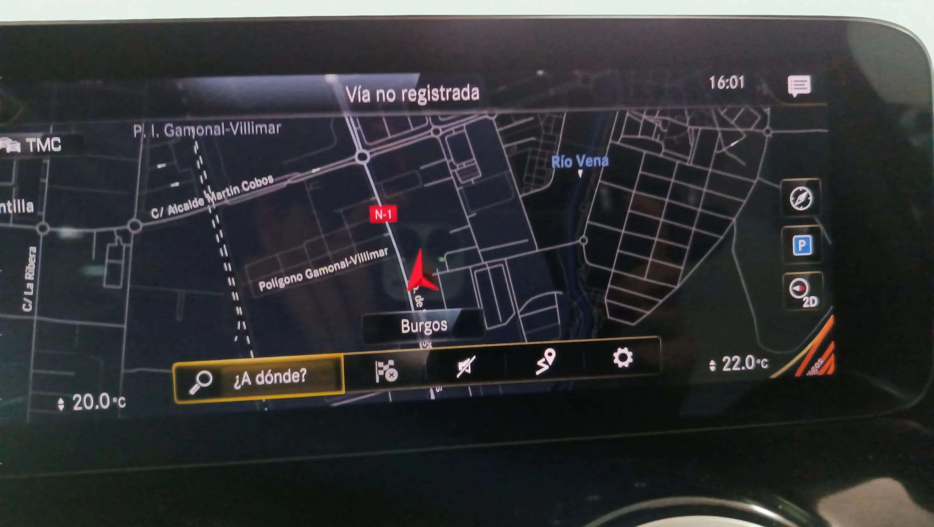 Mercedes-Benz GLA 200 D - foto 18