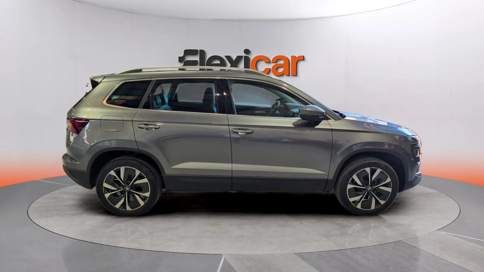 Škoda Karoq 1.5 TSI DSG ACT Sportline - foto 7