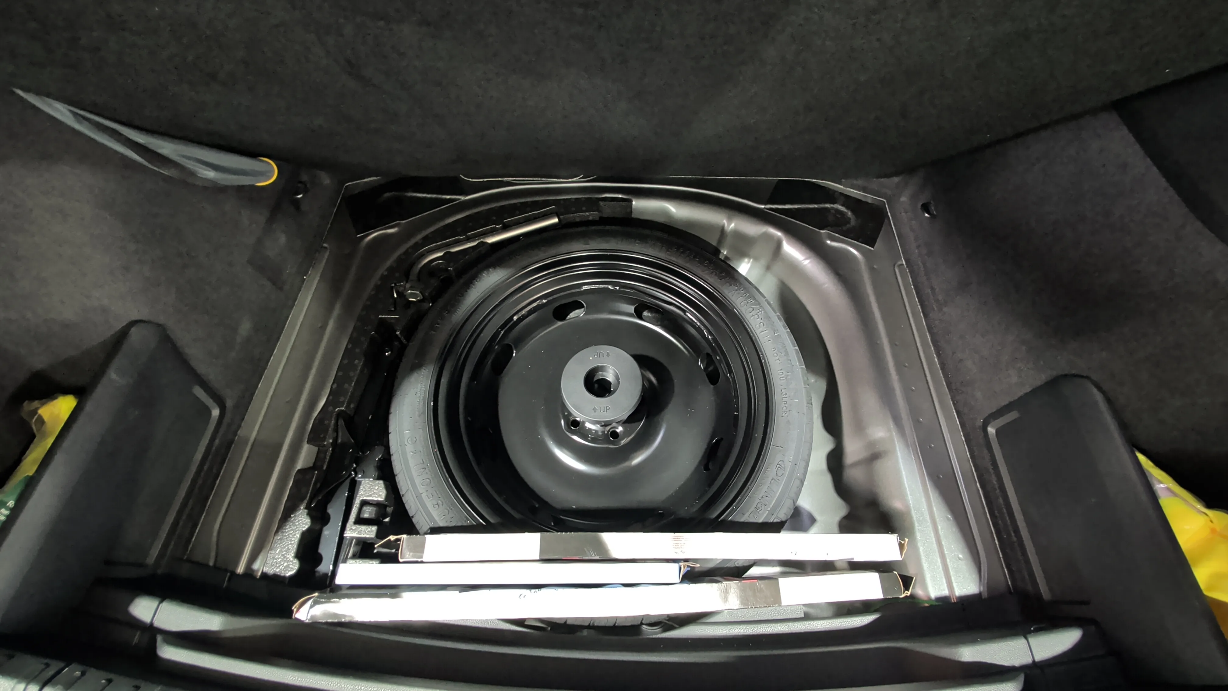 Škoda Karoq 1.5 TSI DSG ACT Sportline - foto 24