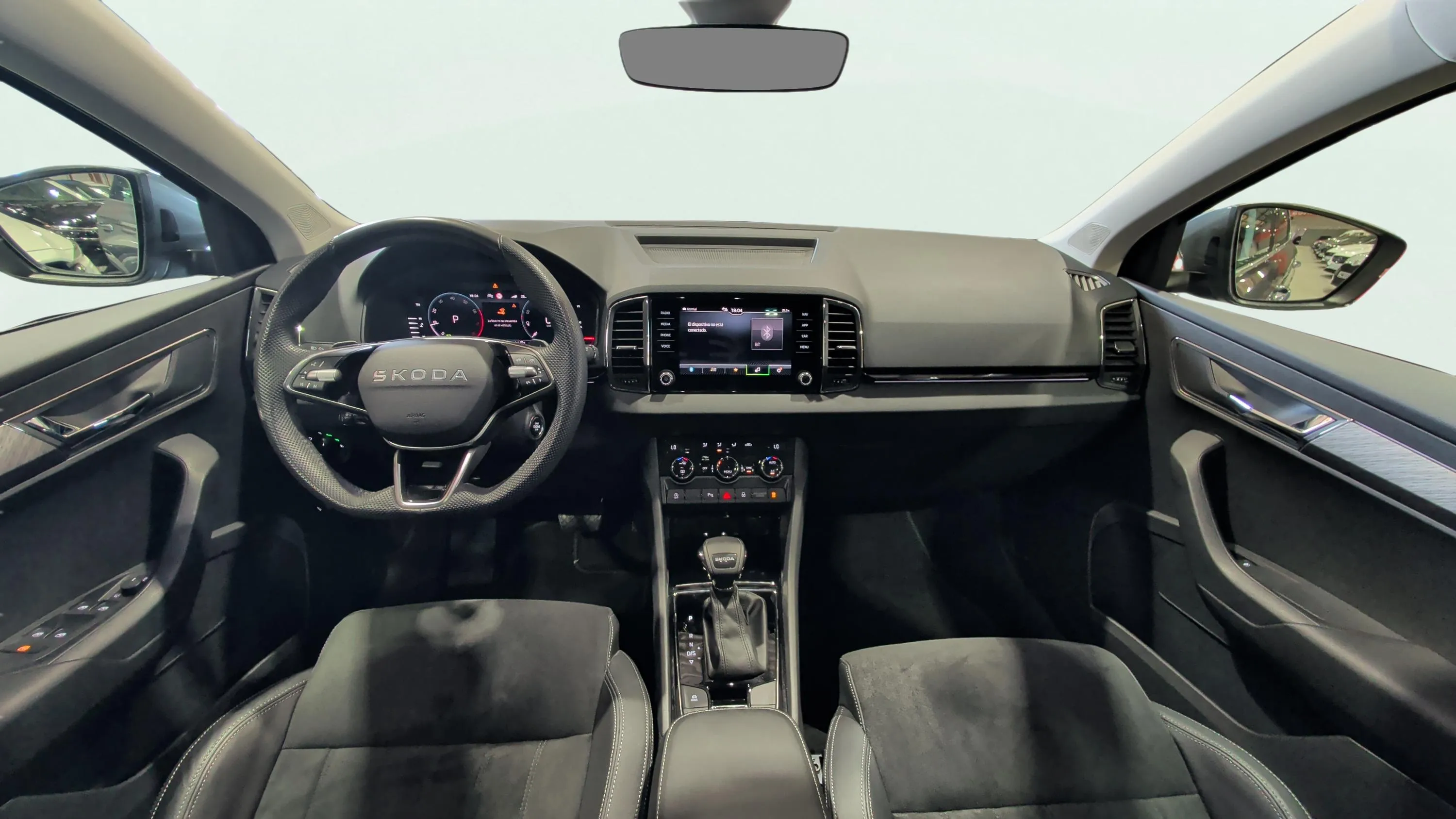 Škoda Karoq 1.5 TSI DSG ACT Sportline - foto 11