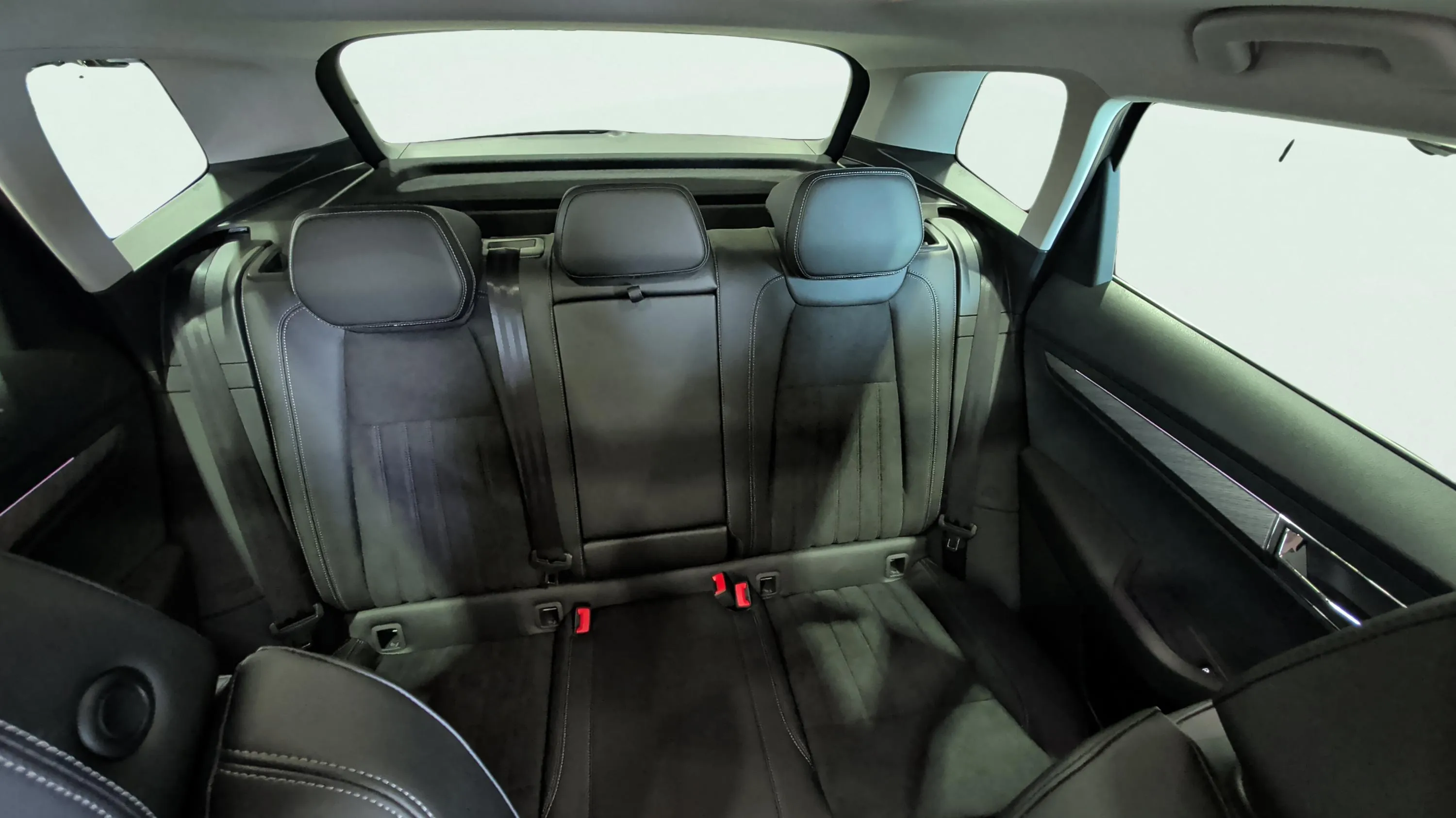 Škoda Karoq 1.5 TSI DSG ACT Sportline - foto 21