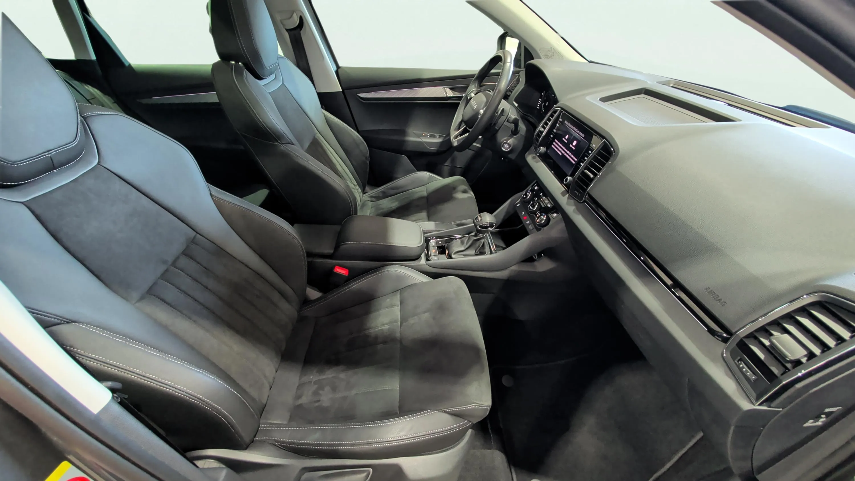 Škoda Karoq 1.5 TSI DSG ACT Sportline - foto 20