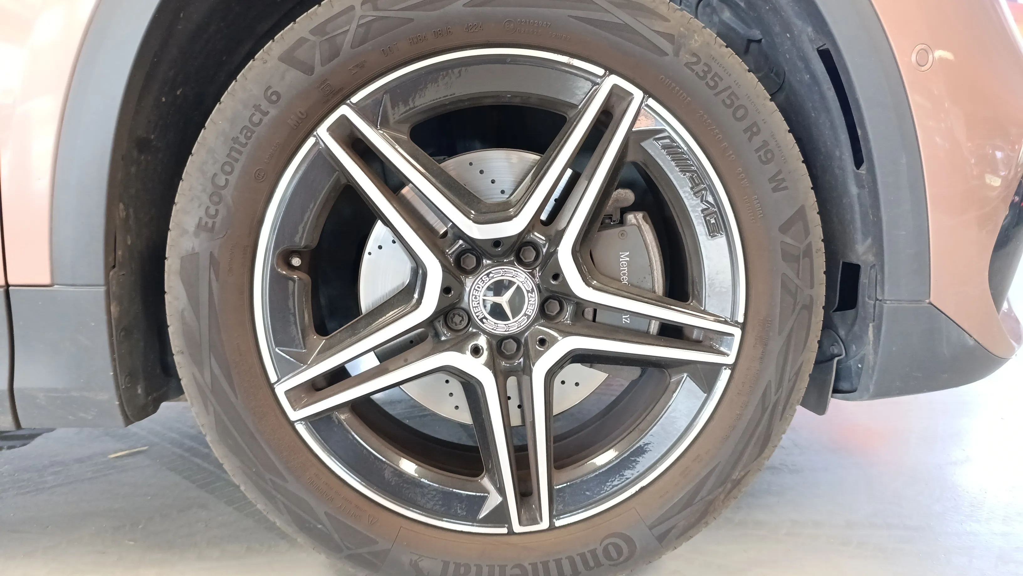 Mercedes-Benz GLA 200 D - foto 44