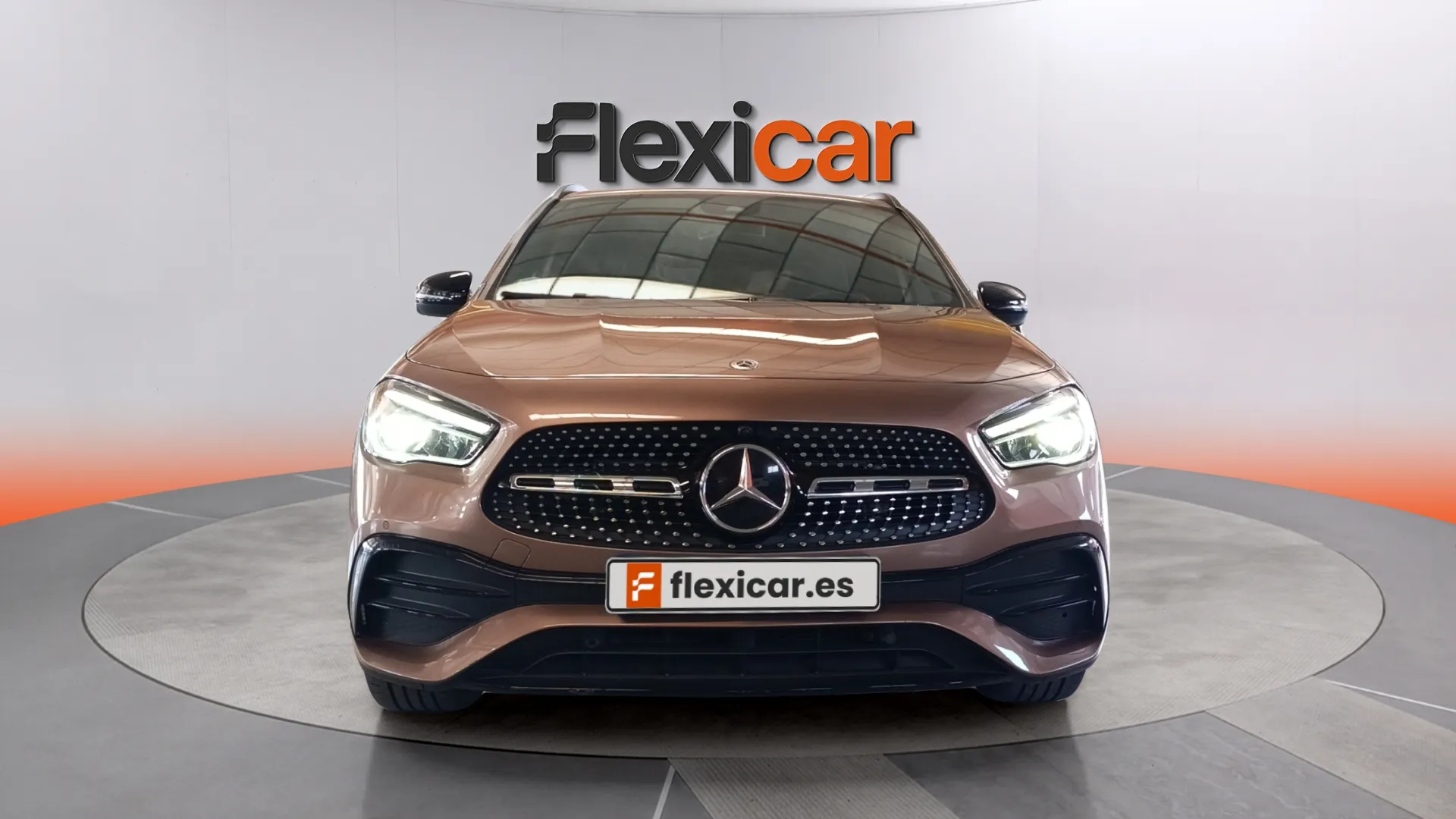 Mercedes-Benz GLA 200 D - foto 8