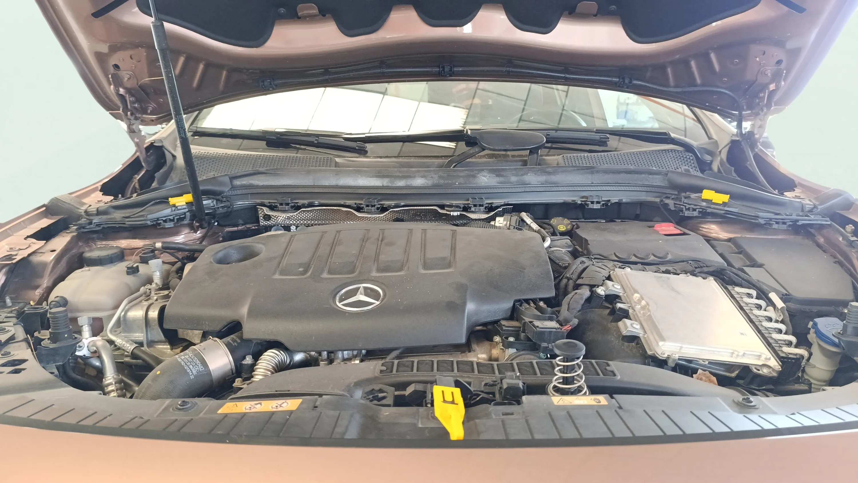 Mercedes-Benz GLA 200 D - foto 43