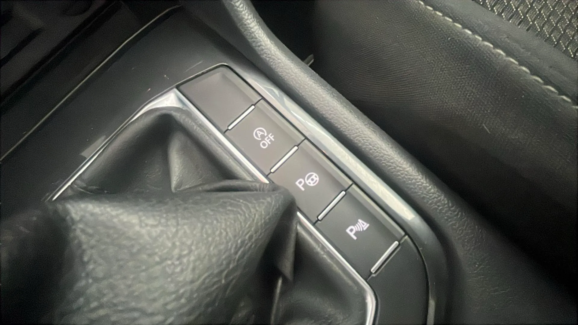 Volkswagen Tiguan Edition 1.4 TSI BMT - foto 25