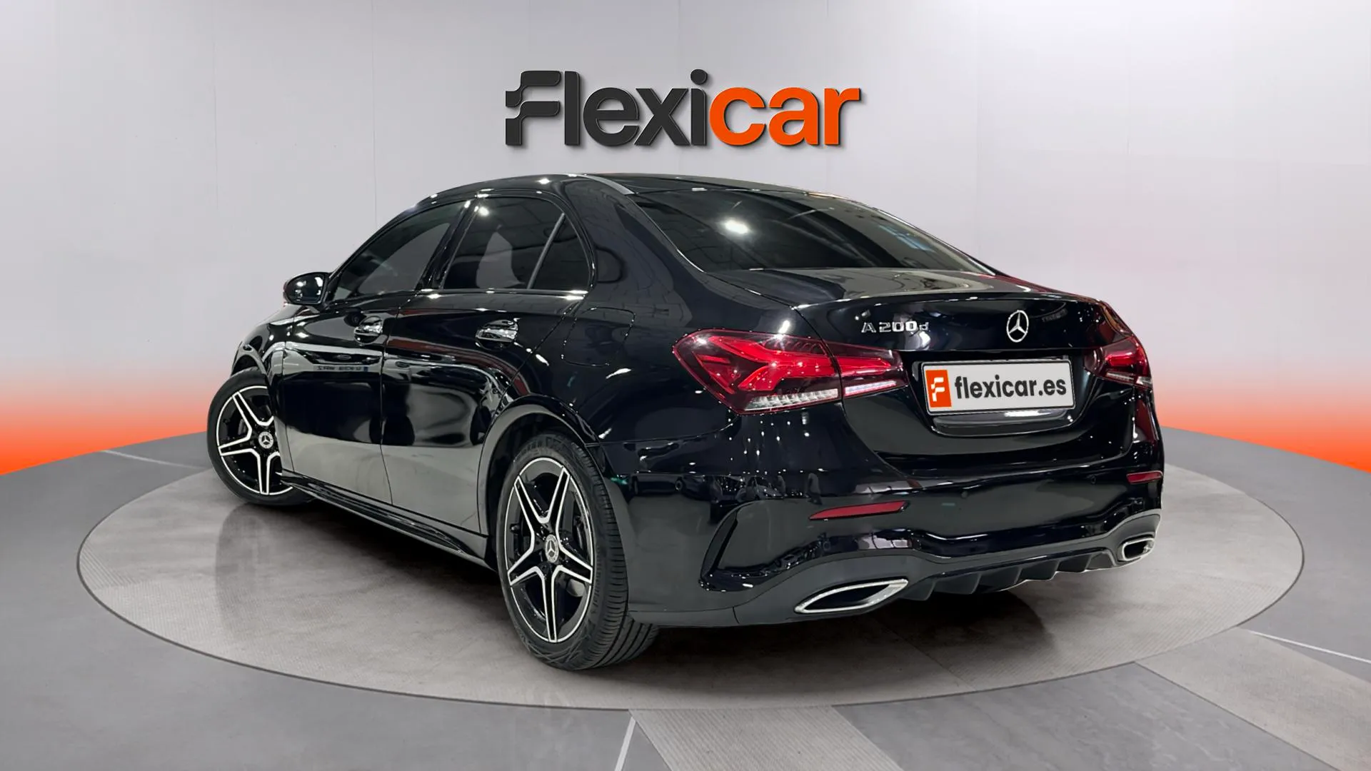 Mercedes-Benz Clase A Sedán A 200 d - foto 6
