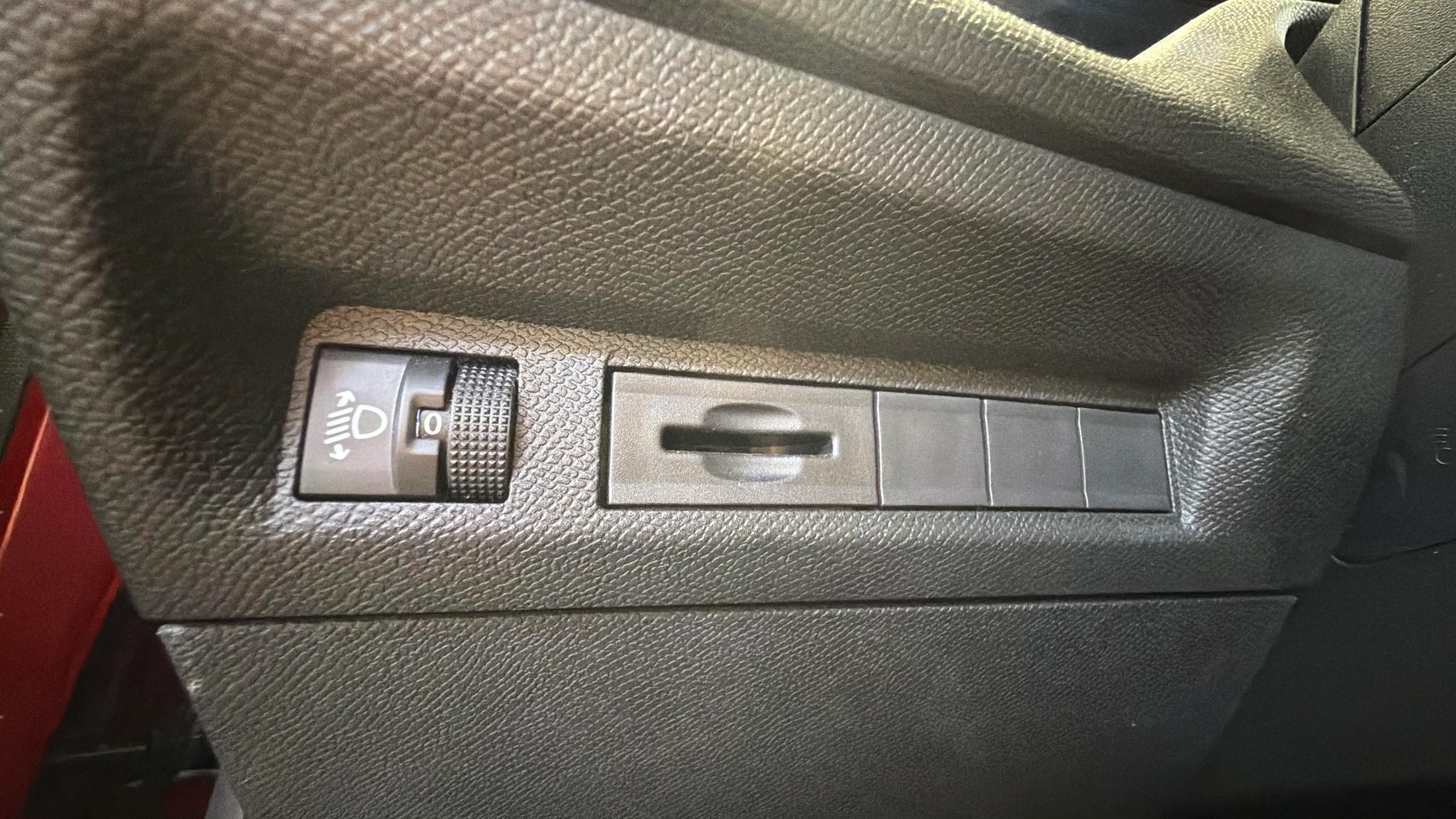 Peugeot 308 Allure Pack PureTech 130 EAT8 - foto 18