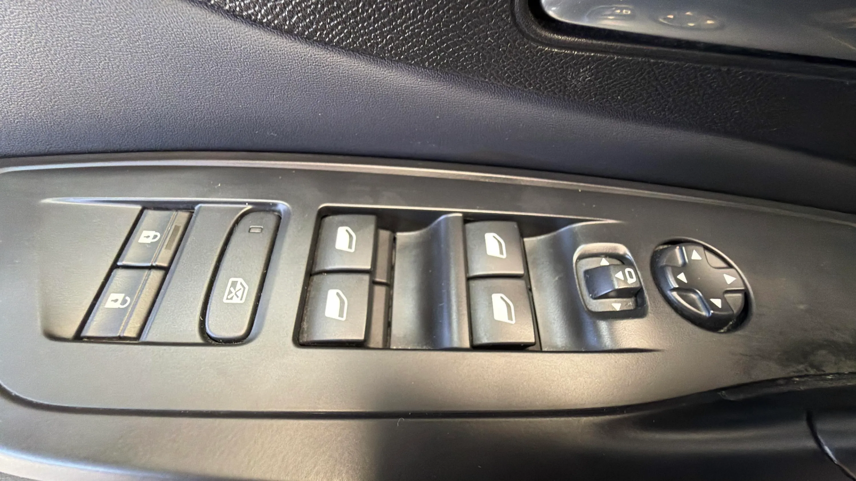 Peugeot 308 Allure Pack PureTech 130 EAT8 - foto 17