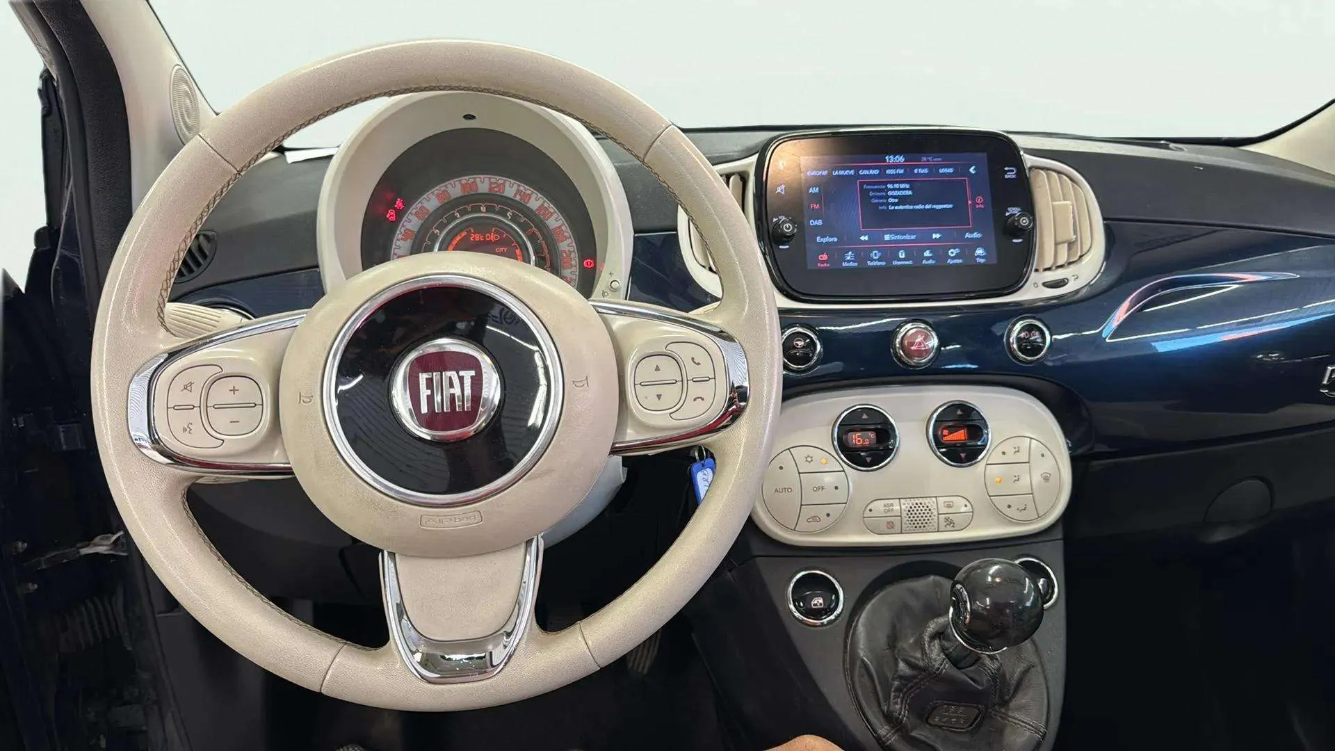 Fiat 500 Connect 1.0 Hybrid - foto 11