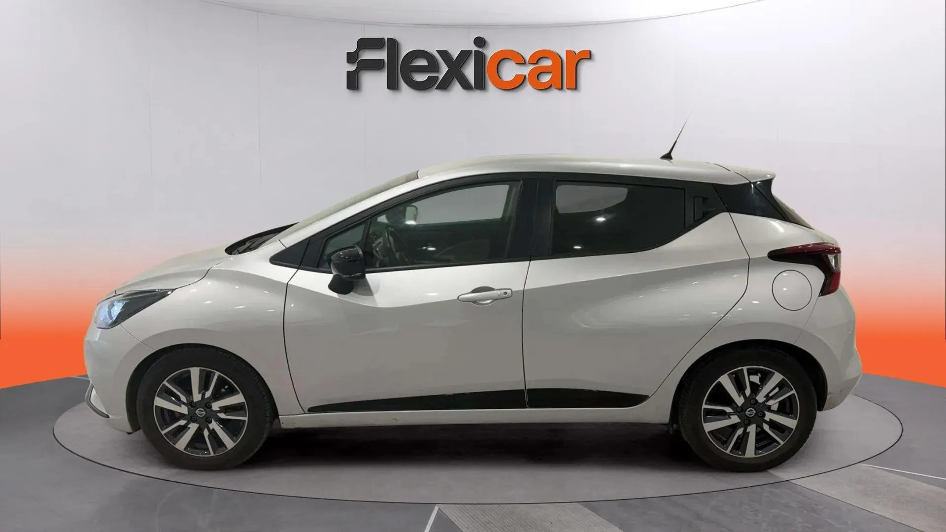 Nissan Micra IG-T E6D-F Acenta Sprint Bose - foto 6