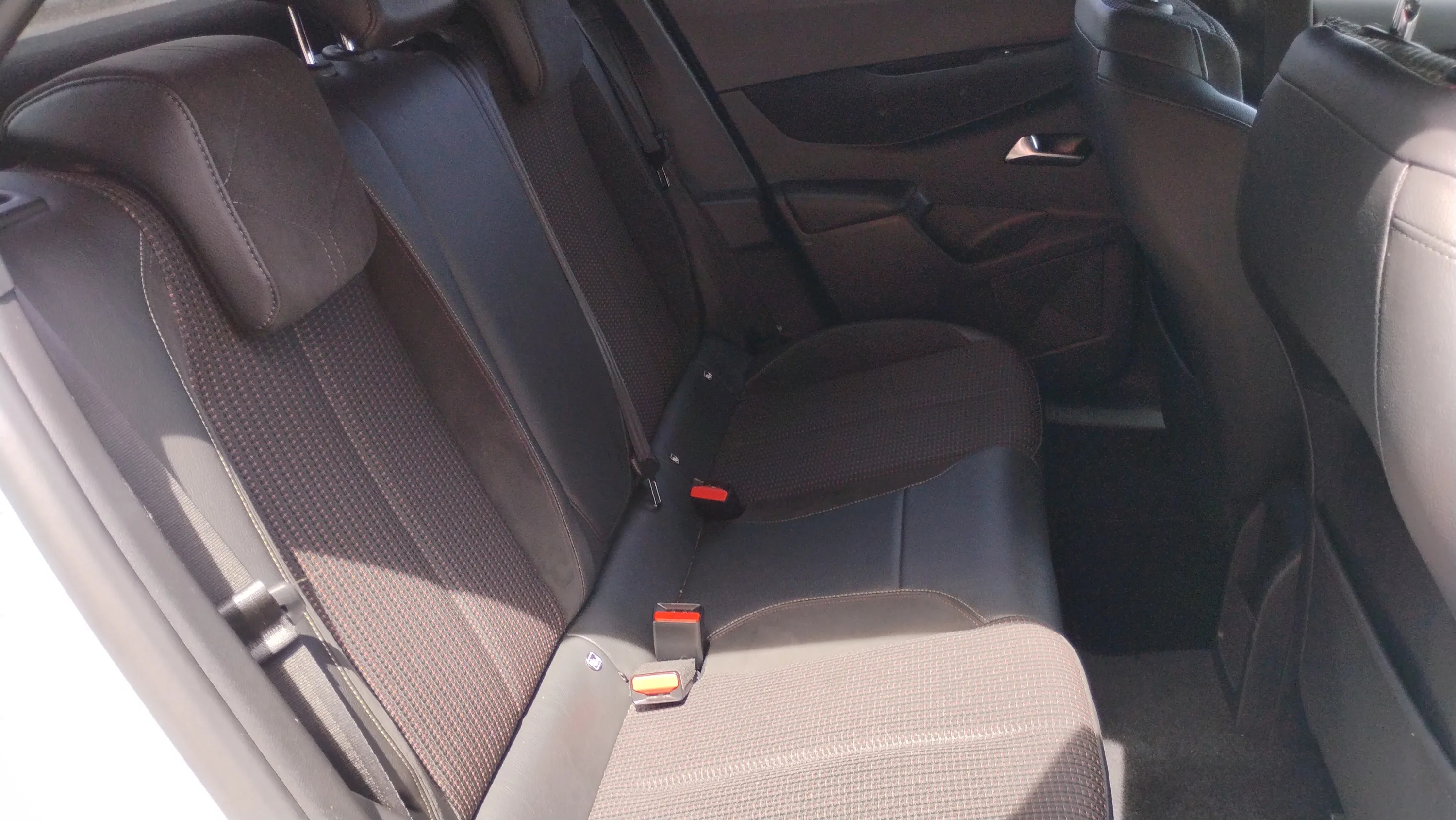 DS DS 3 Crossback PureTech Performance Line - foto 15