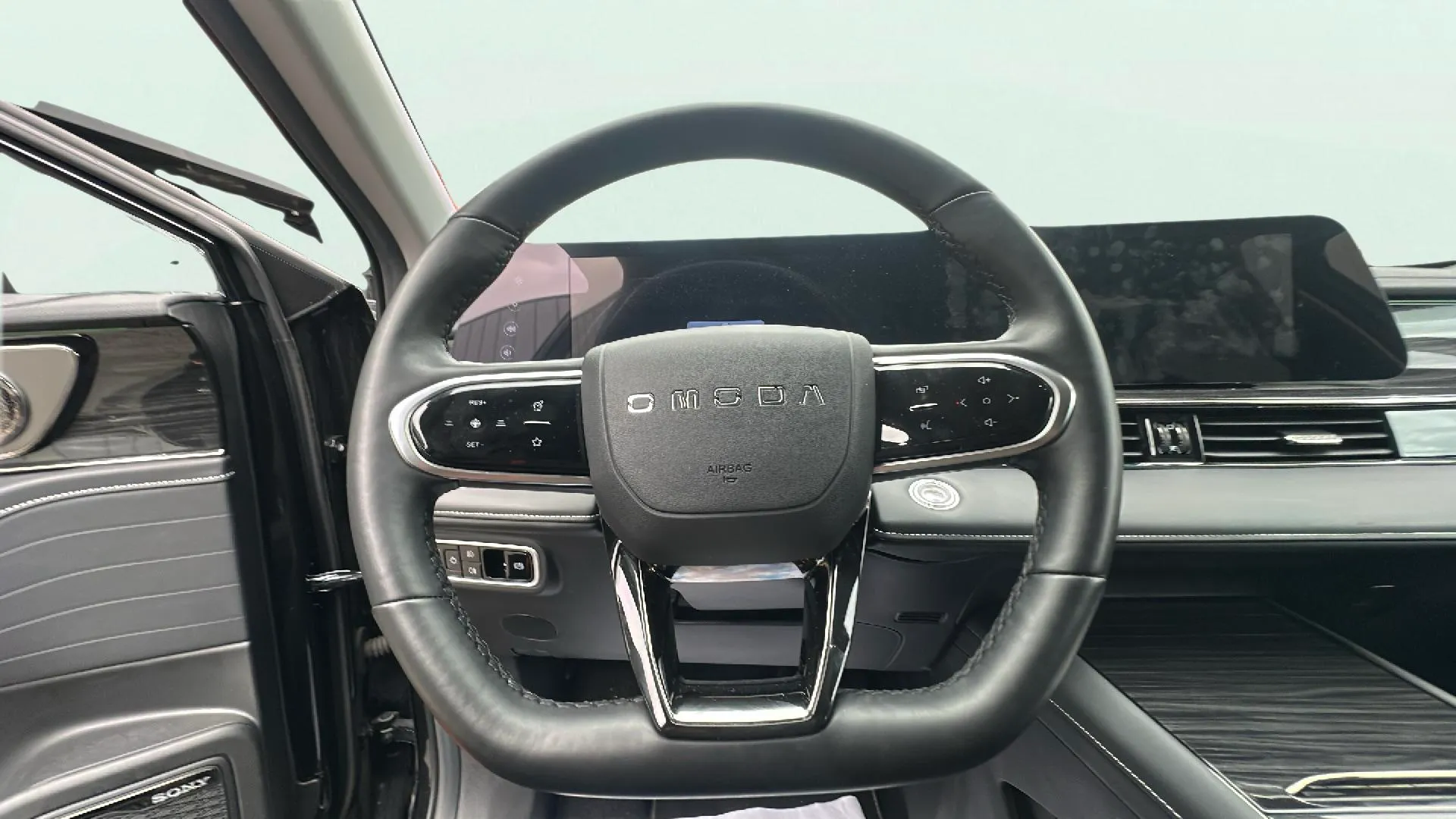 Omoda 5 Premium 1.6 T-GDi - foto 14