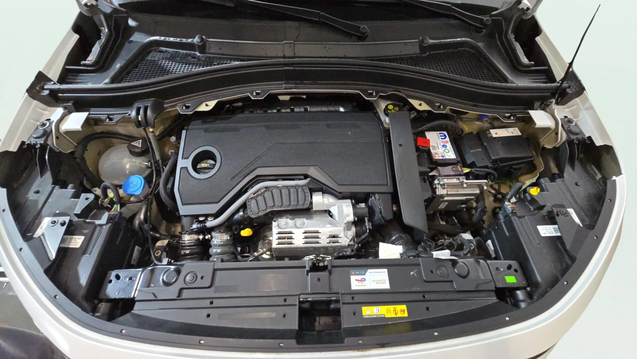 Opel Frontera 1.2T XHT Hybrid eDCT6 GS - foto 22
