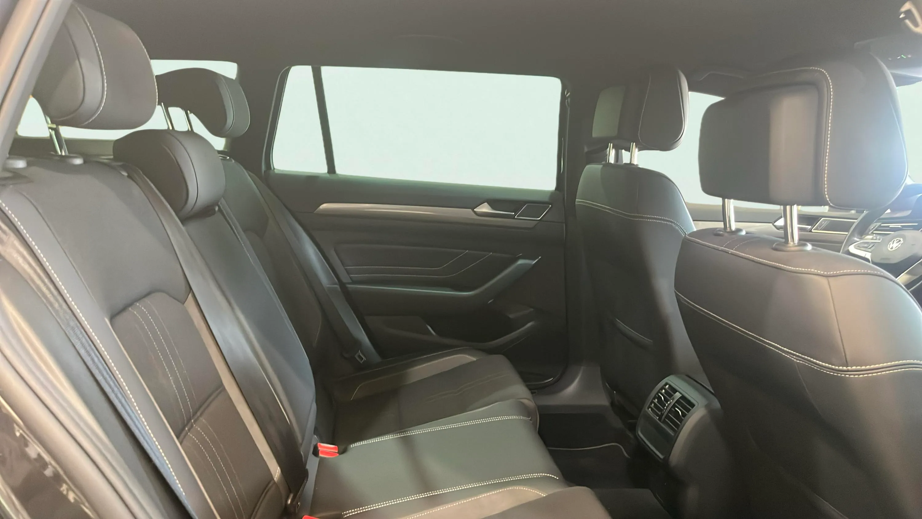 Volkswagen Passat Alltrack 2.0 TDI 4Mot DSG - foto 21