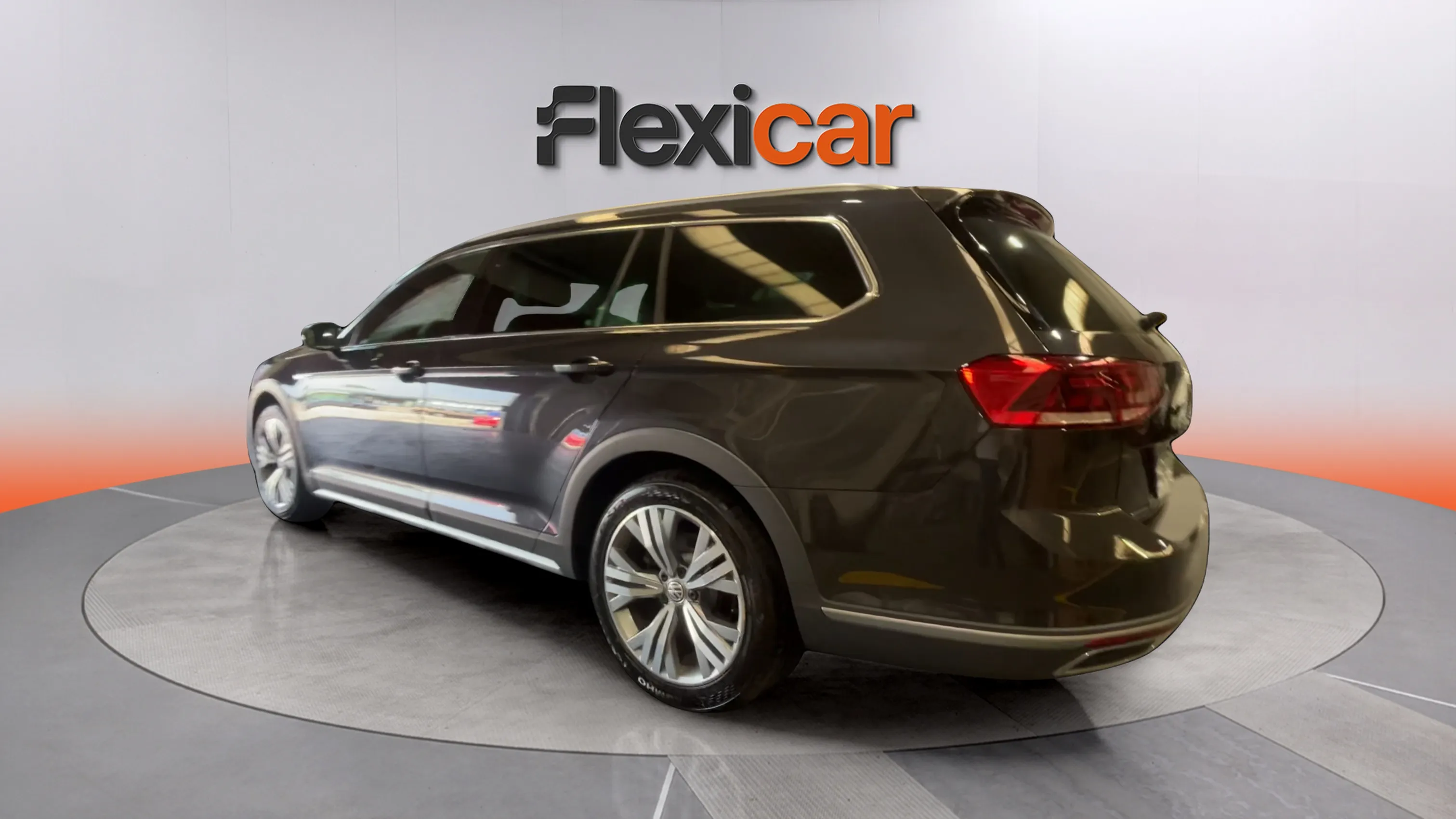 Volkswagen Passat Alltrack 2.0 TDI 4Mot DSG - foto 5