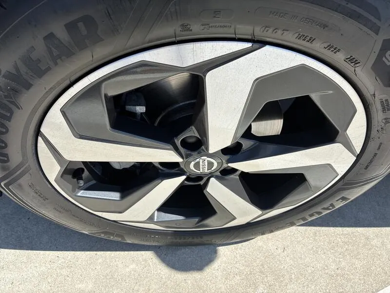 Nissan Qashqai DIG-T mHEV - foto 11