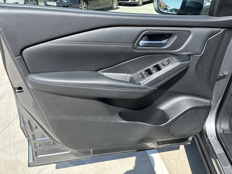 Nissan Qashqai DIG-T mHEV - foto 23