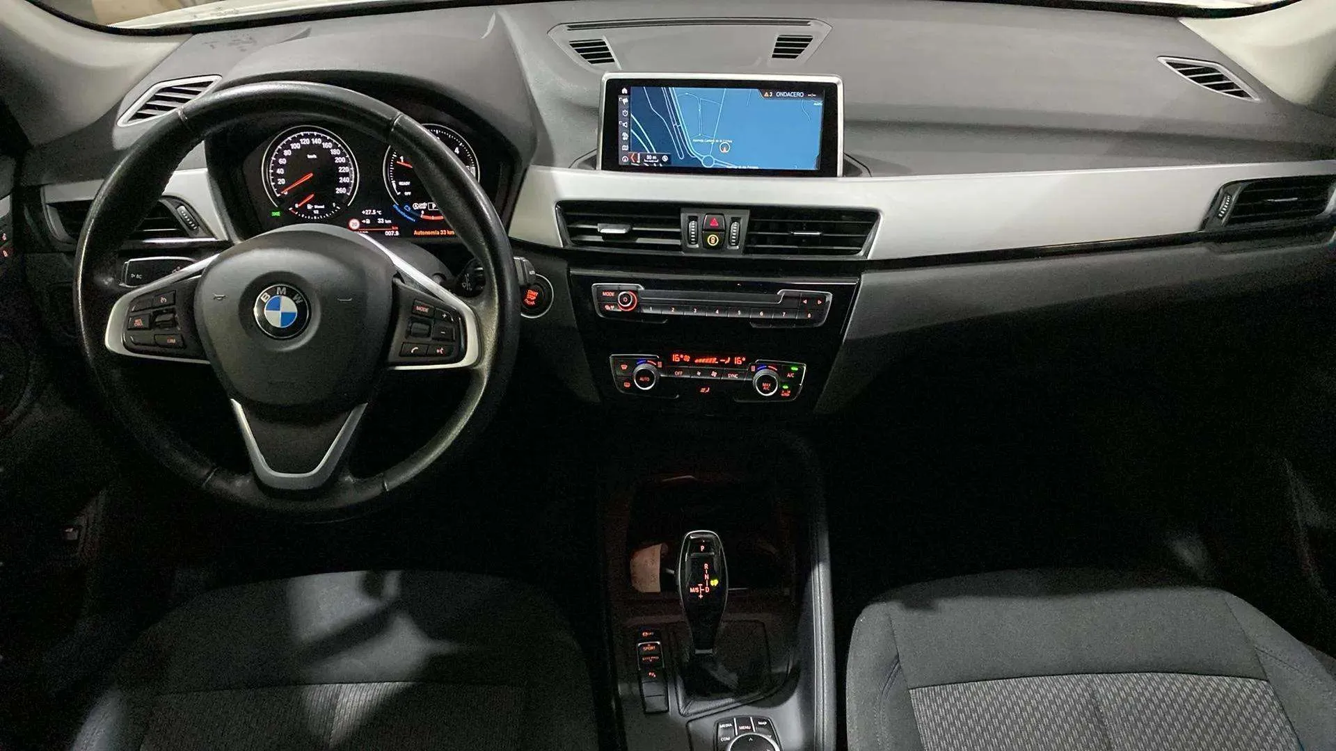 BMW X1 sDrive18d - foto 11