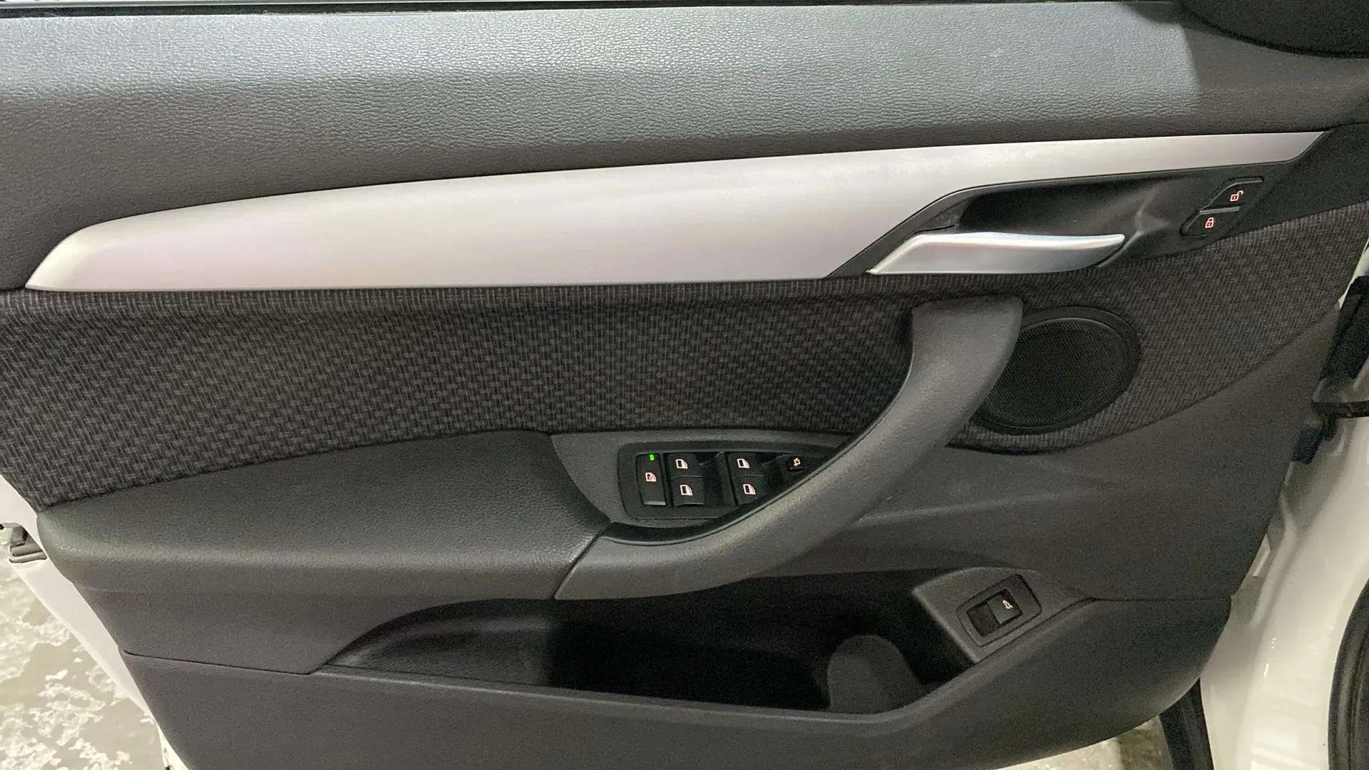 BMW X1 sDrive18d - foto 18