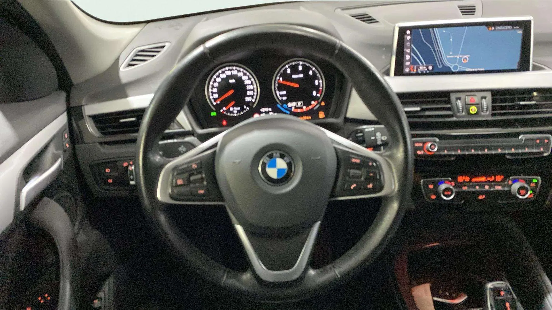BMW X1 sDrive18d - foto 15