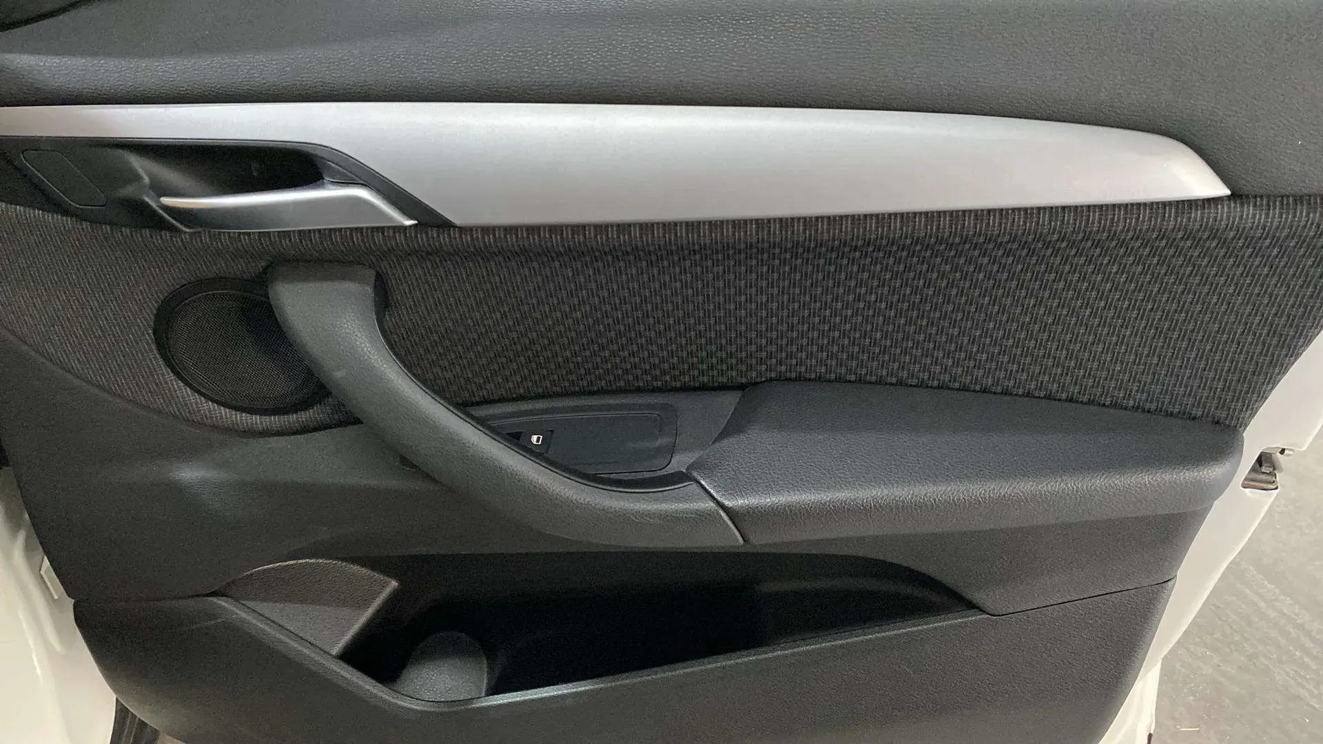 BMW X1 sDrive18d - foto 19
