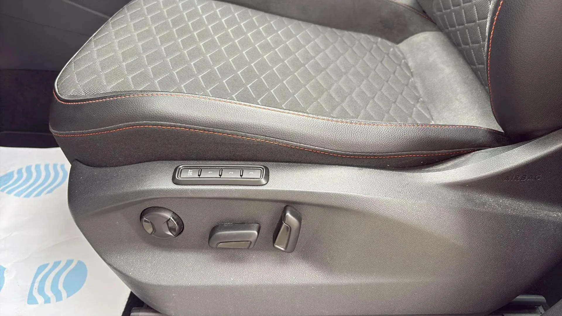 SEAT Tarraco 2.0 TDI 4Drive DSG FR - foto 25