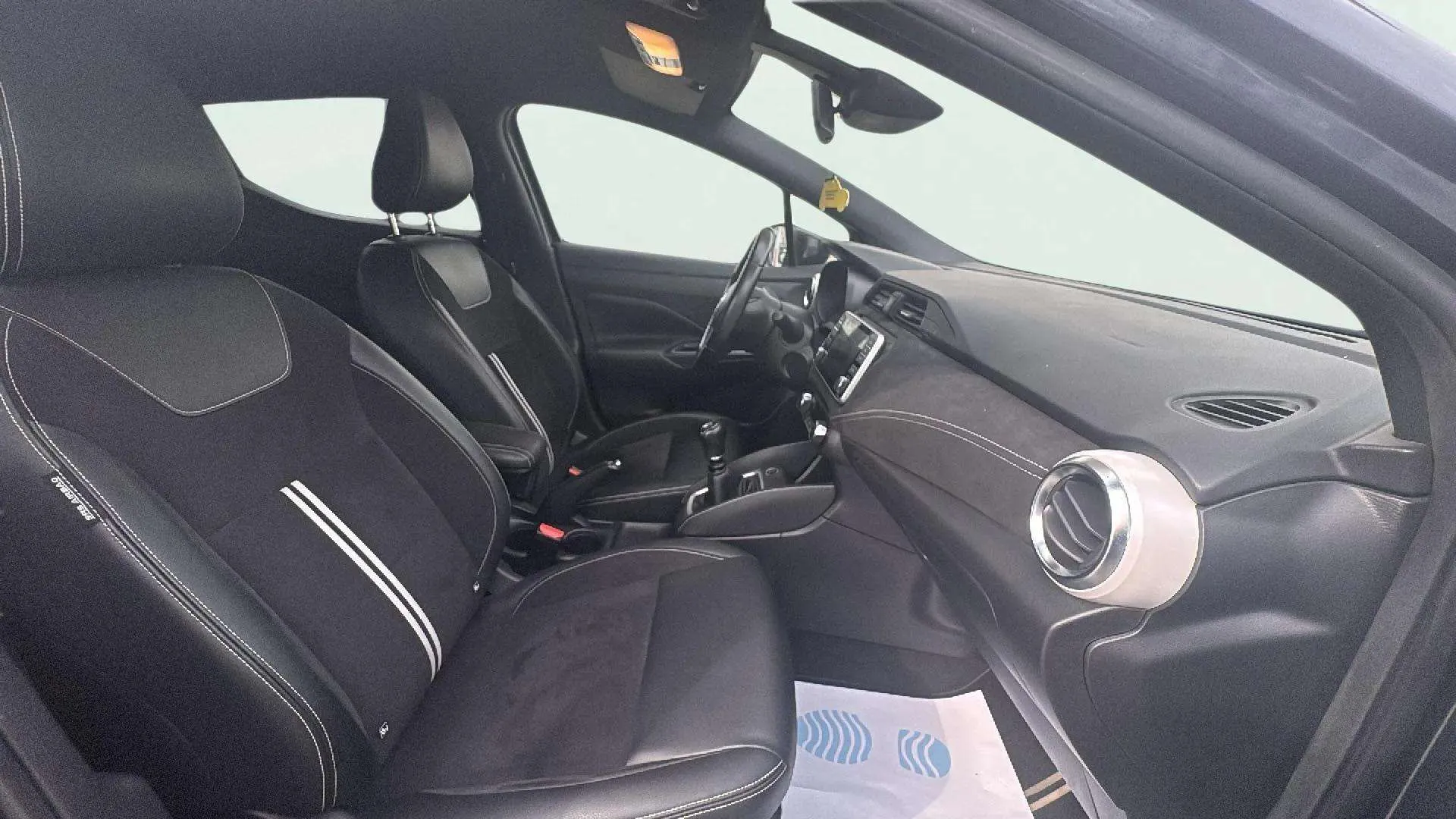 Nissan Micra DIG-T E6D N-Connecta - foto 11