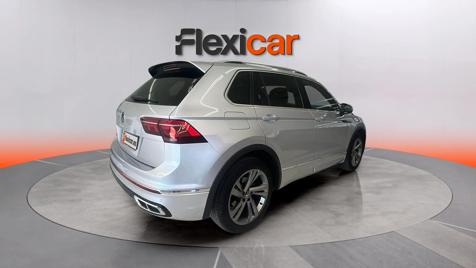 Volkswagen Tiguan R-Line 1.5 TSI DSG - foto 6