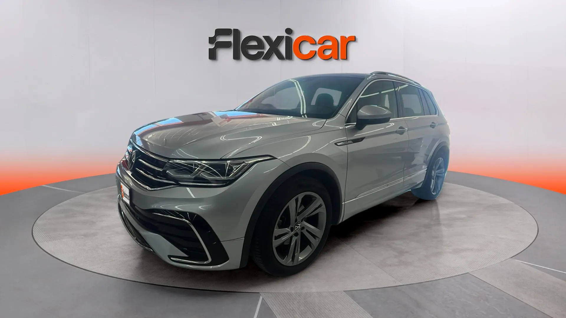 Volkswagen Tiguan R-Line 1.5 TSI DSG - foto 2
