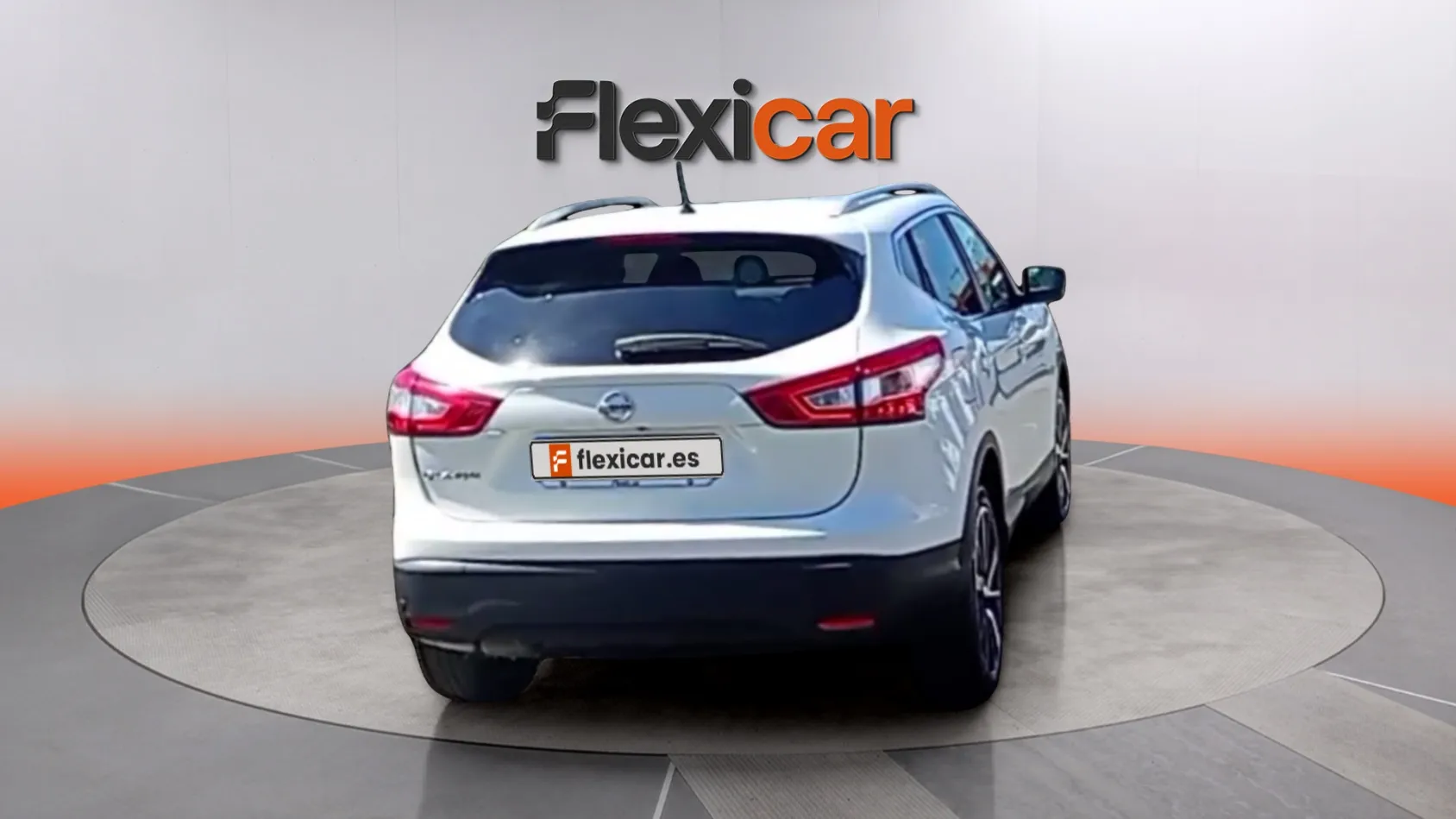 Nissan Qashqai 1.6dCi Acenta 4x2 Xtronic - foto 6