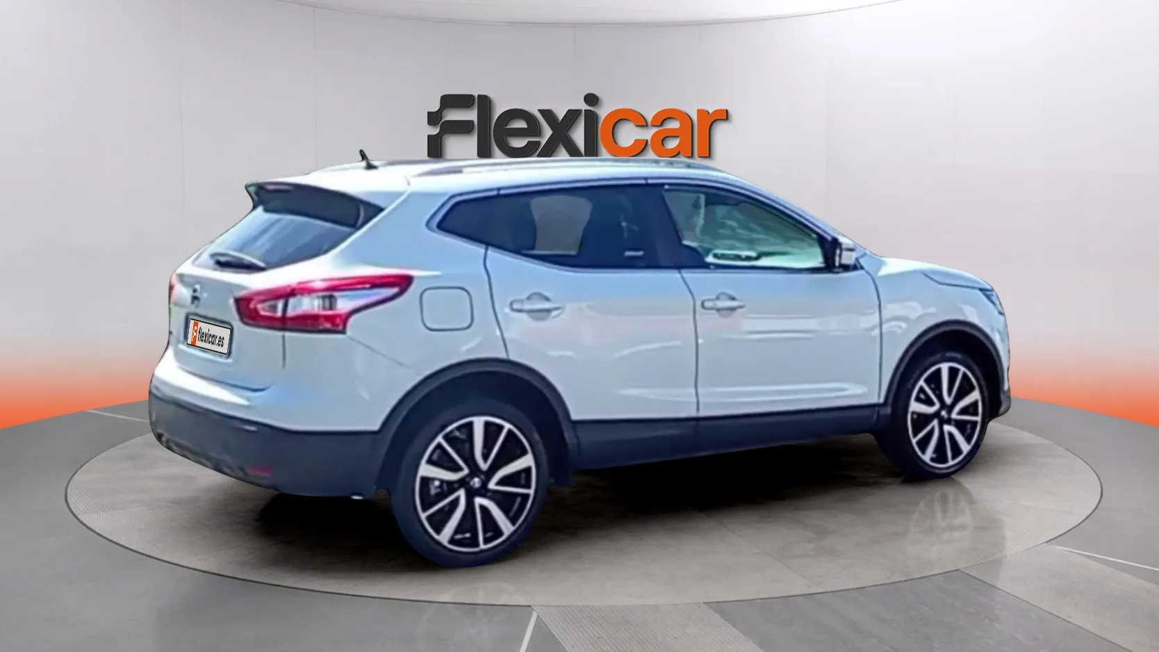 Nissan Qashqai 1.6dCi Acenta 4x2 Xtronic - foto 7