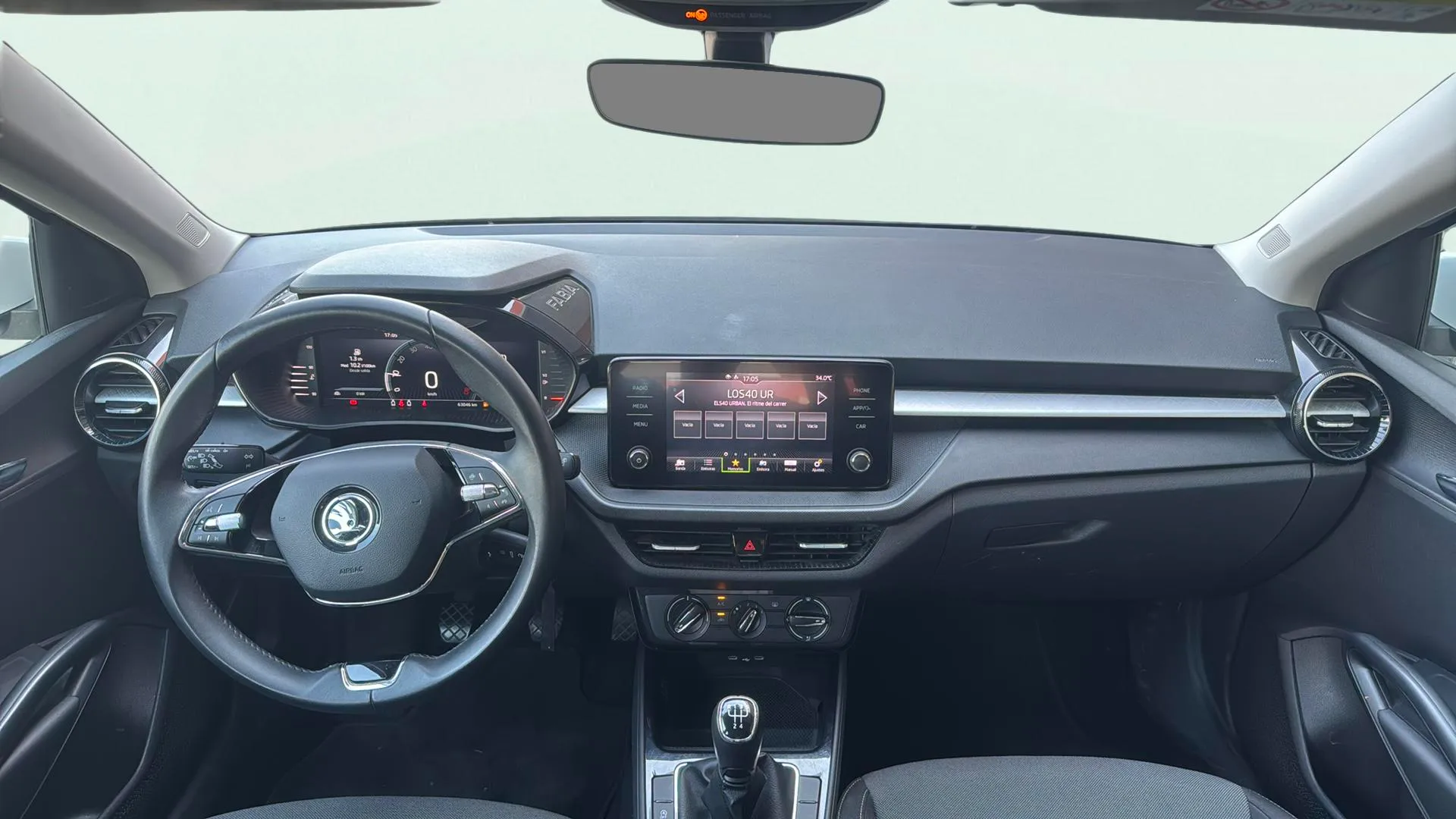 Škoda Fabia 1.0 MPI Essence - foto 6