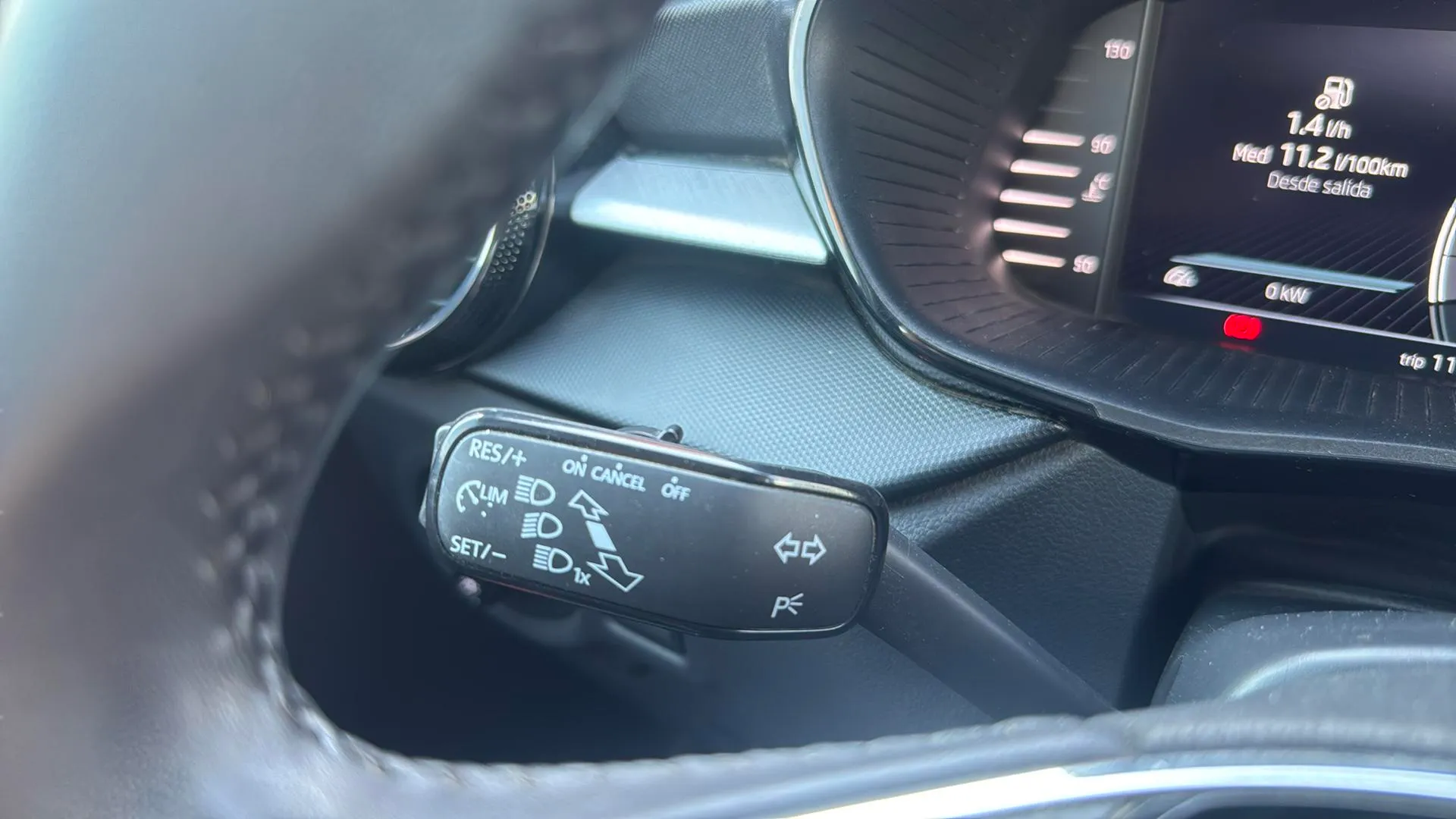 Škoda Fabia 1.0 MPI Essence - foto 17