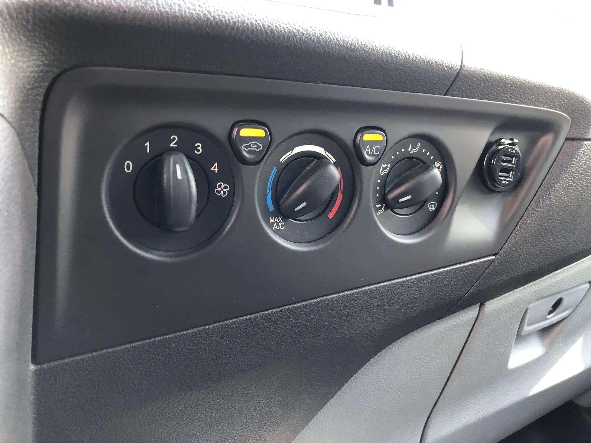 Ford Transit Custom Cumstom 2.0 - foto 12
